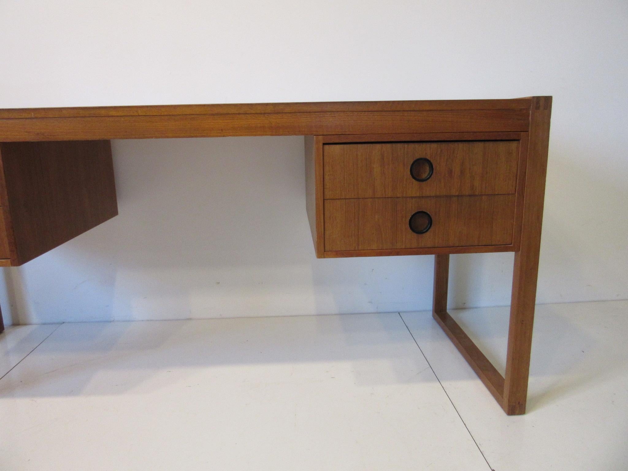 Mid-Century Modern Danish Teak Desk in the Style of Henning Jensen / Torben