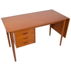 Bureau danois en teck avec extension par Arne Vodder
