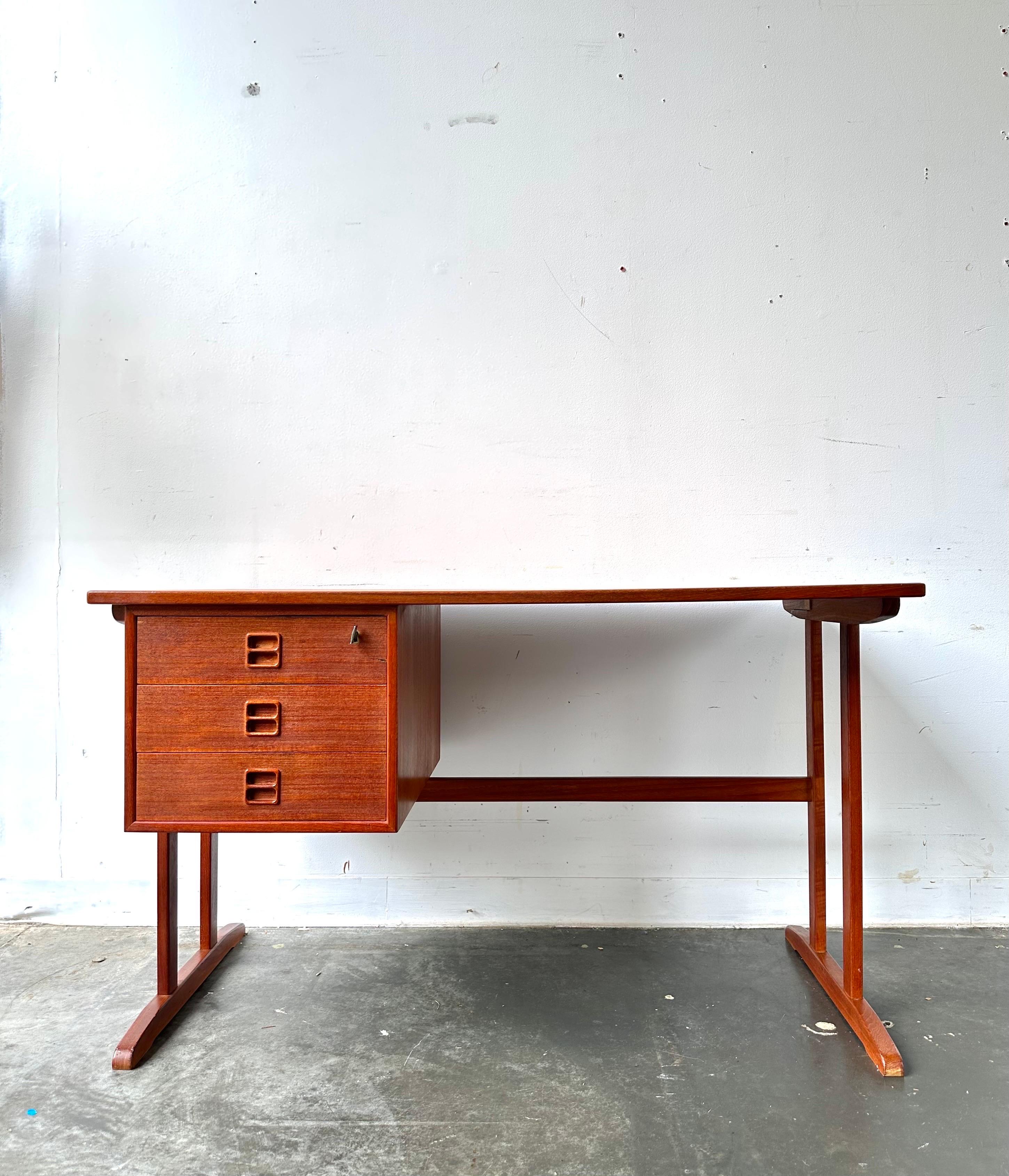 Woodwork Danish teak desk with open bookcase back in the style of Arne Vodder 