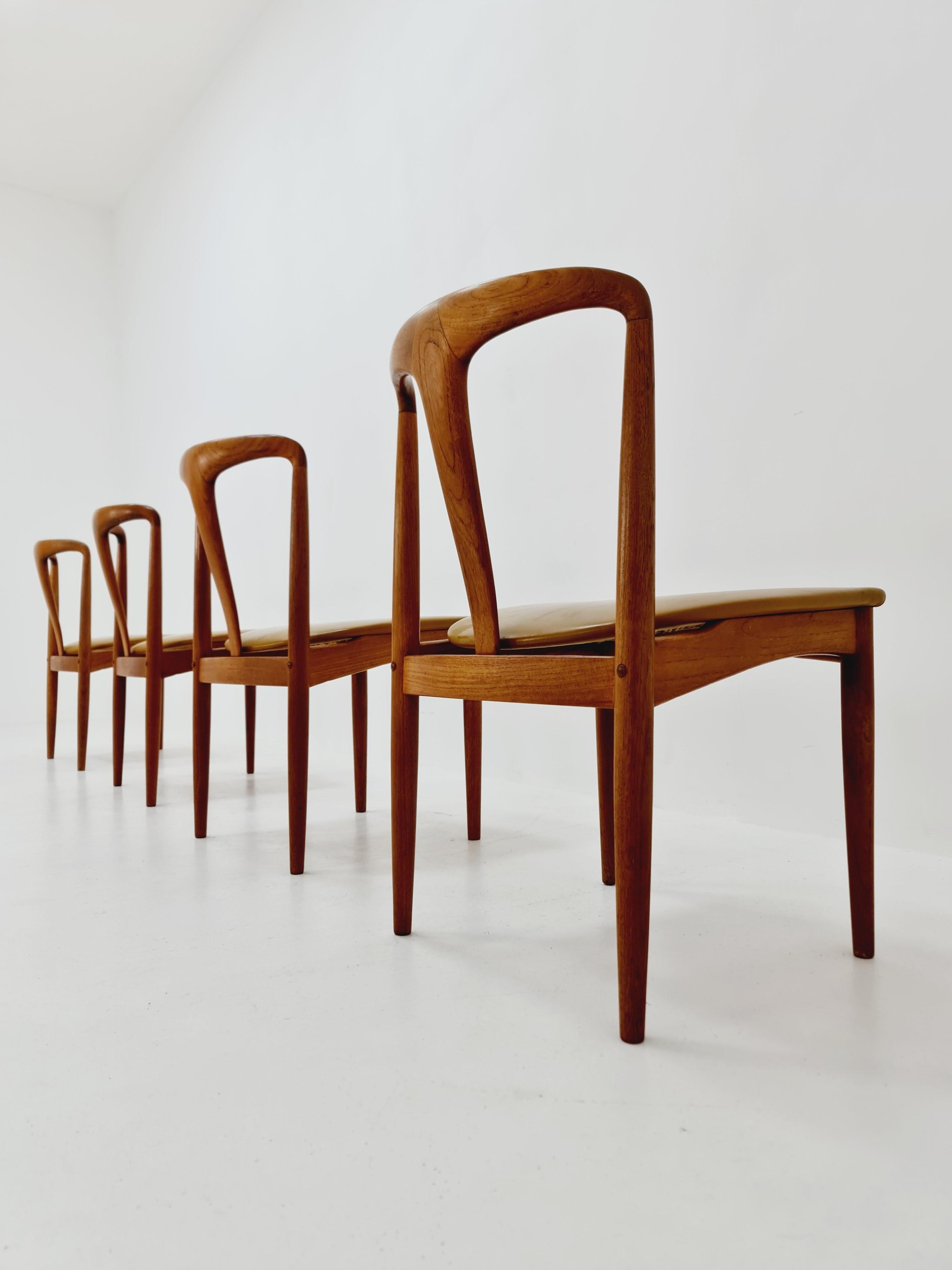 Mid-20th Century Danish teak dining chair by Johannes Andersen for Uldum Mobelfabrik 1960 For Sale