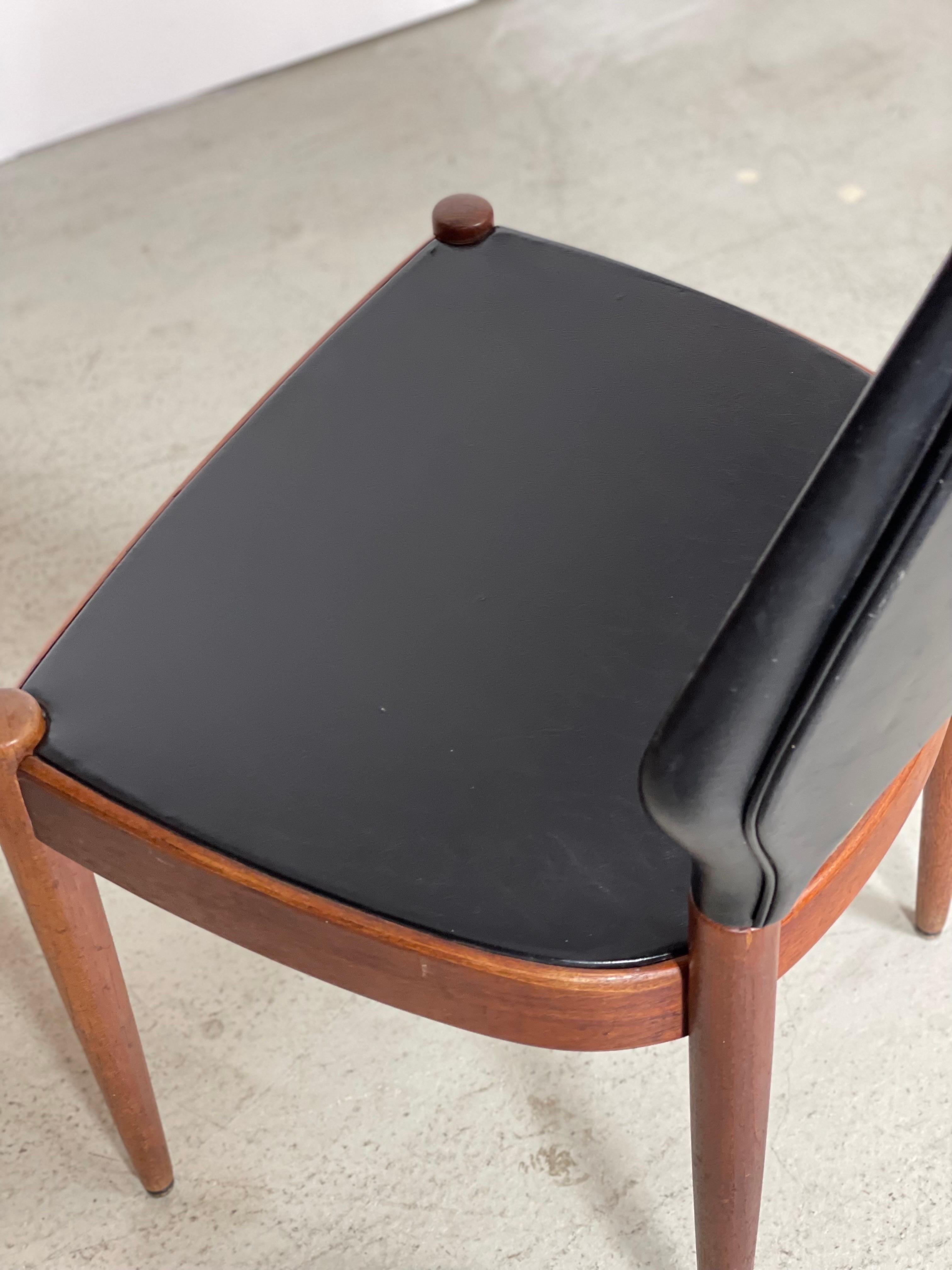 Danish Teak Dining Chairs by Arne Hovmand Olsen for Mogens Kold For Sale 1