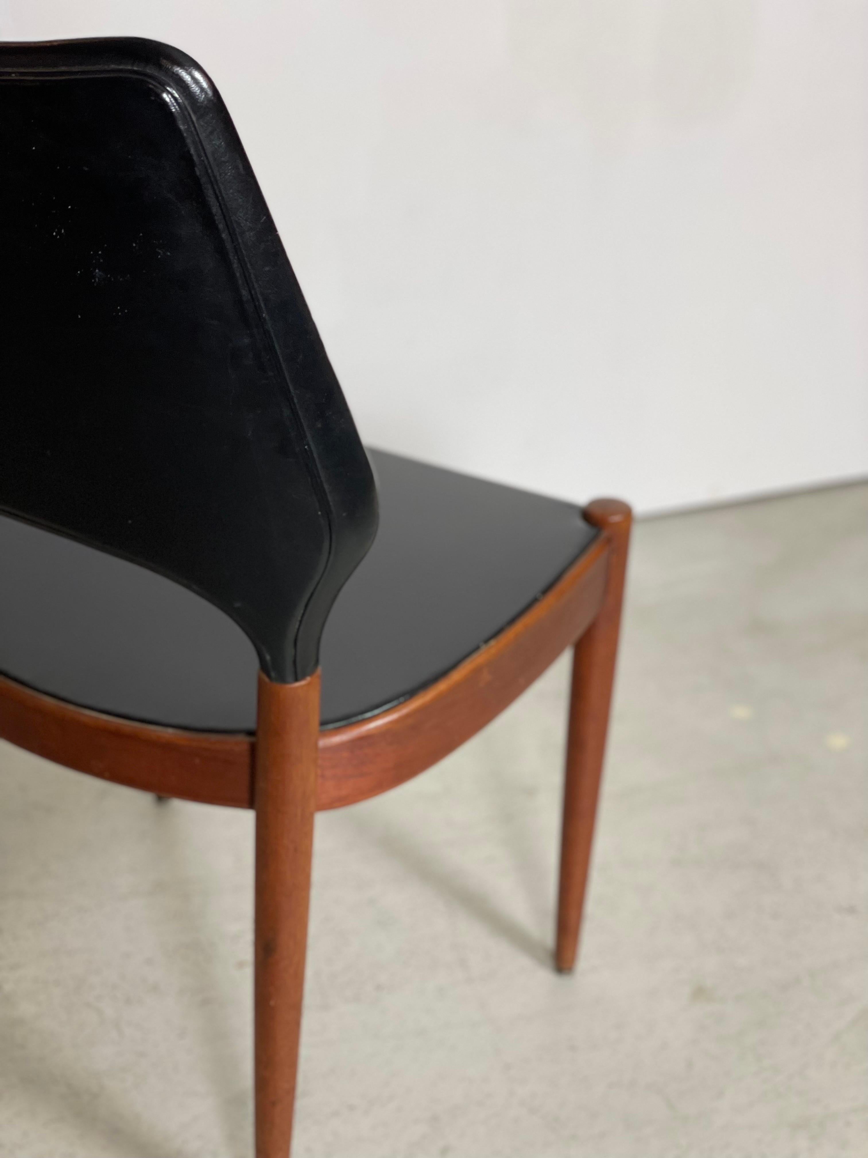 Danish Teak Dining Chairs by Arne Hovmand Olsen for Mogens Kold For Sale 2