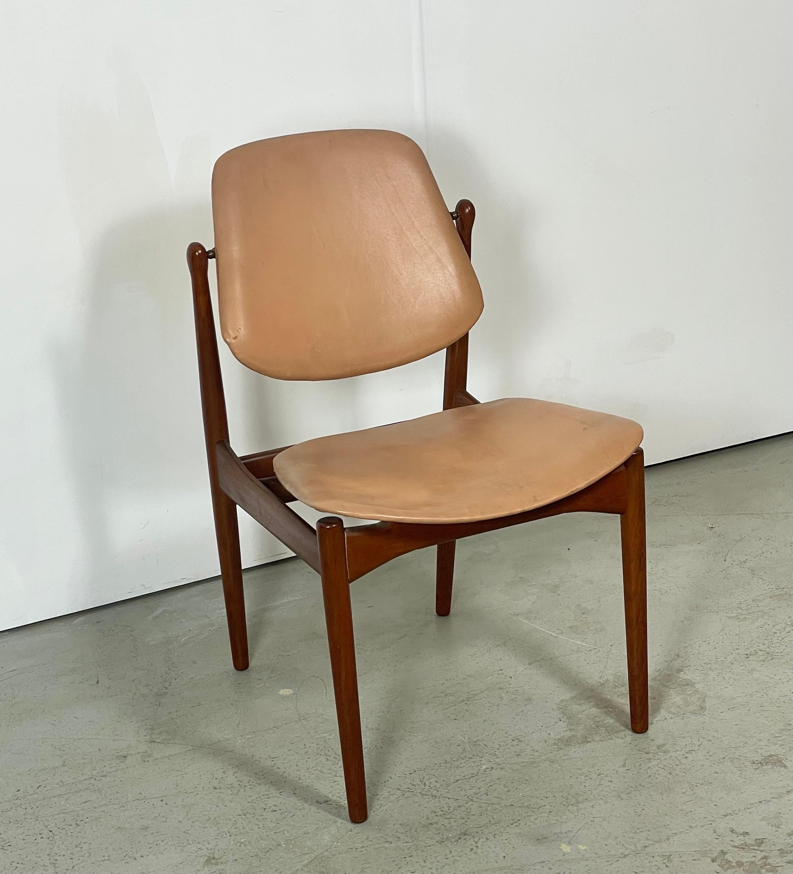 Danish Teak Dining Chairs by Arne Vodder, 1950s  For Sale 1