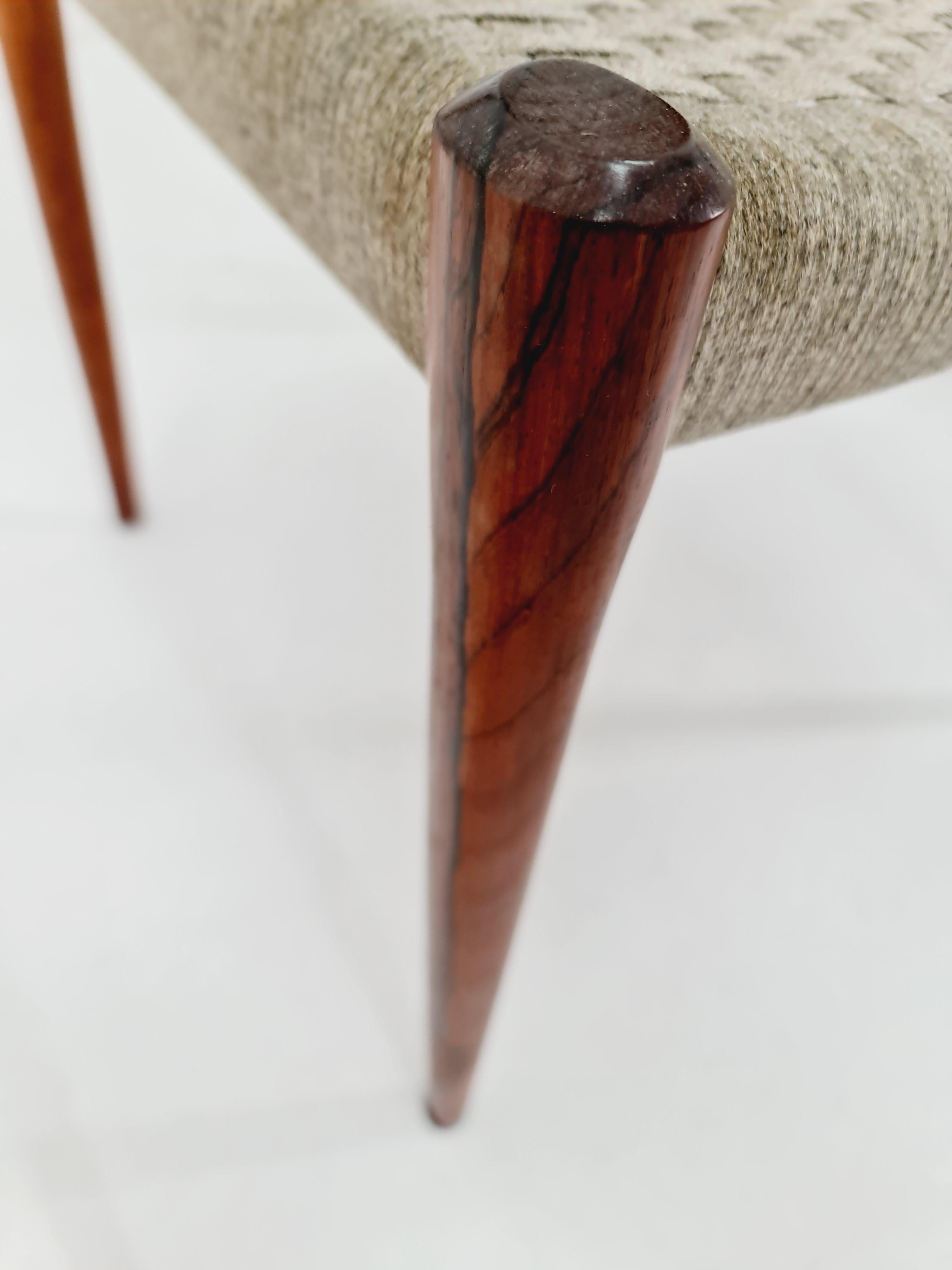 Sedie da pranzo danesi in teak di Niels O. Moller , modello 7 , set di 6 , anni '60 In condizioni buone in vendita a Gaggenau, DE