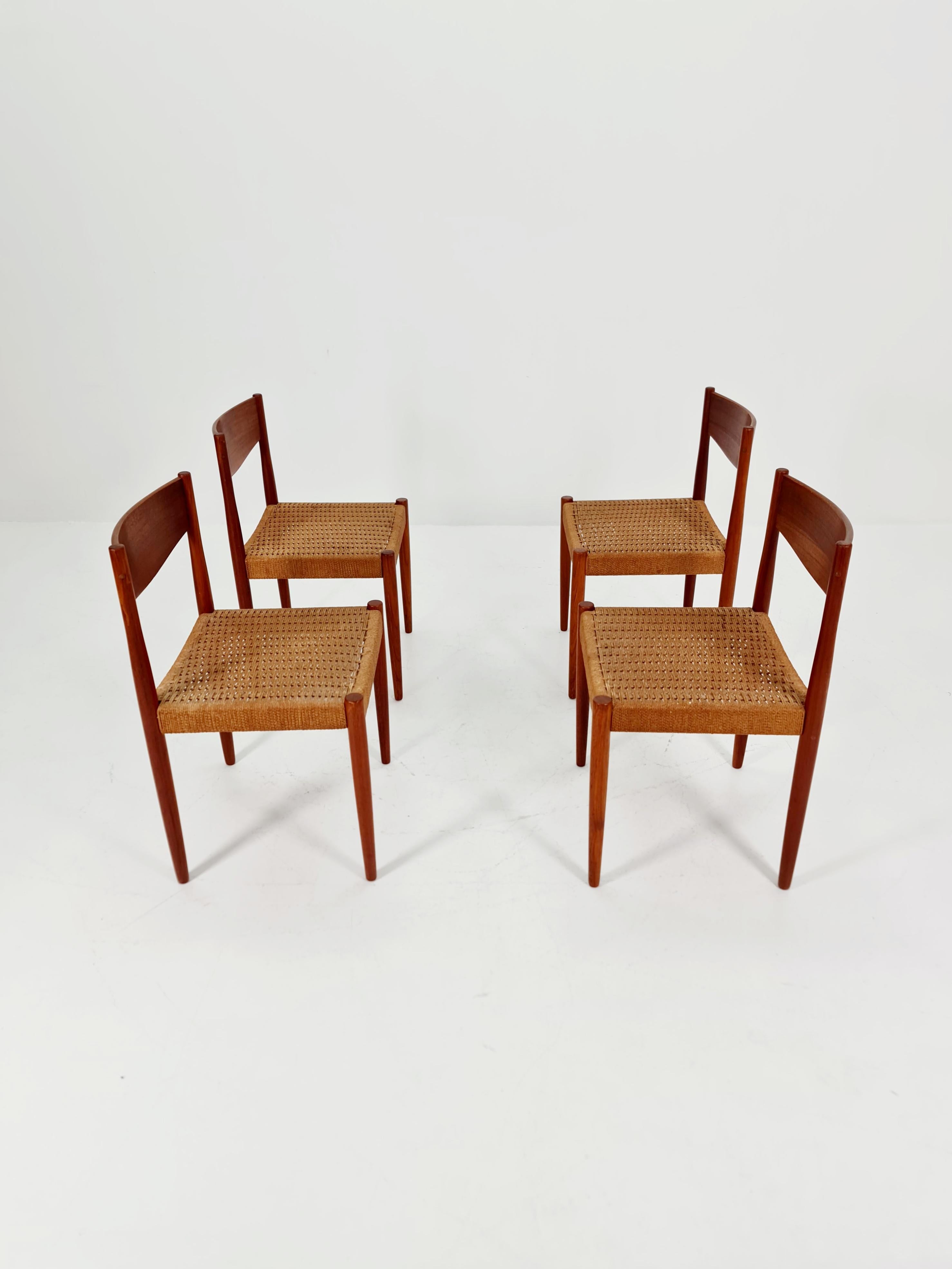 Sedie da pranzo danesi in teak di Poul Volther per Frem Rojle Frem 1960, set di 4 pezzi in vendita 7