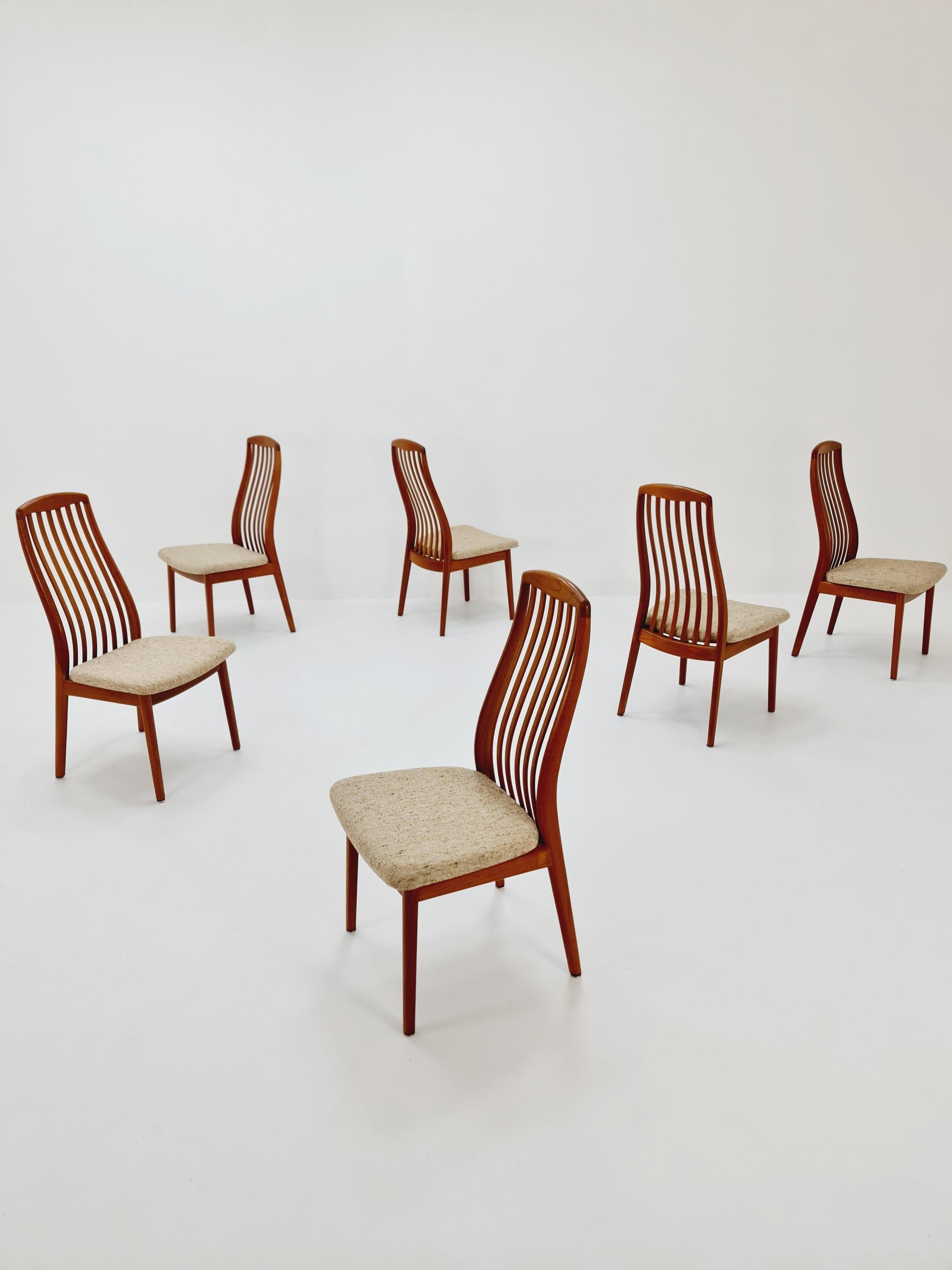 Danish teak dining chairs by Schou Andersen 1960s, set of 6 In Good Condition For Sale In Gaggenau, DE