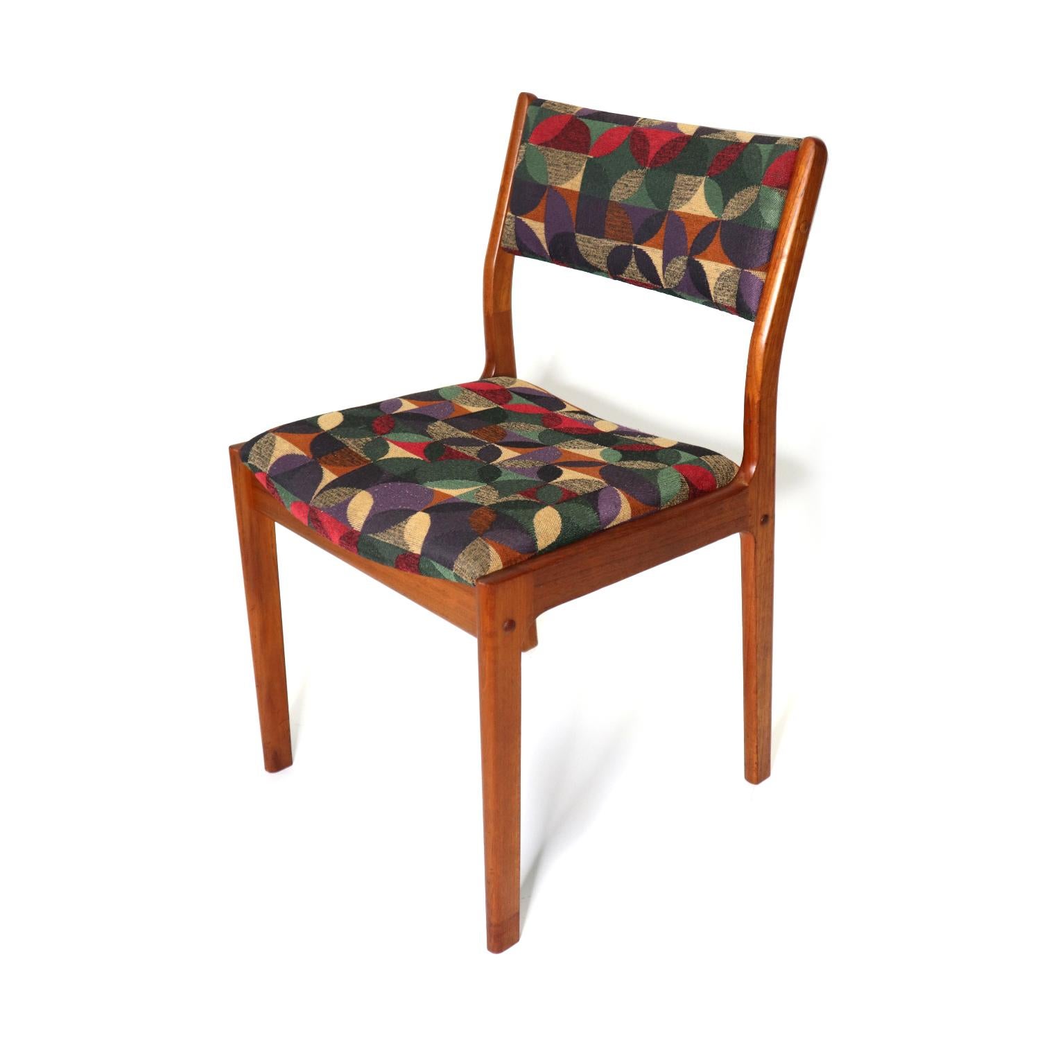 Danish Teak Dining Chairs in Green Red and Dijon Knoll Fabric In Excellent Condition In Chattanooga, TN