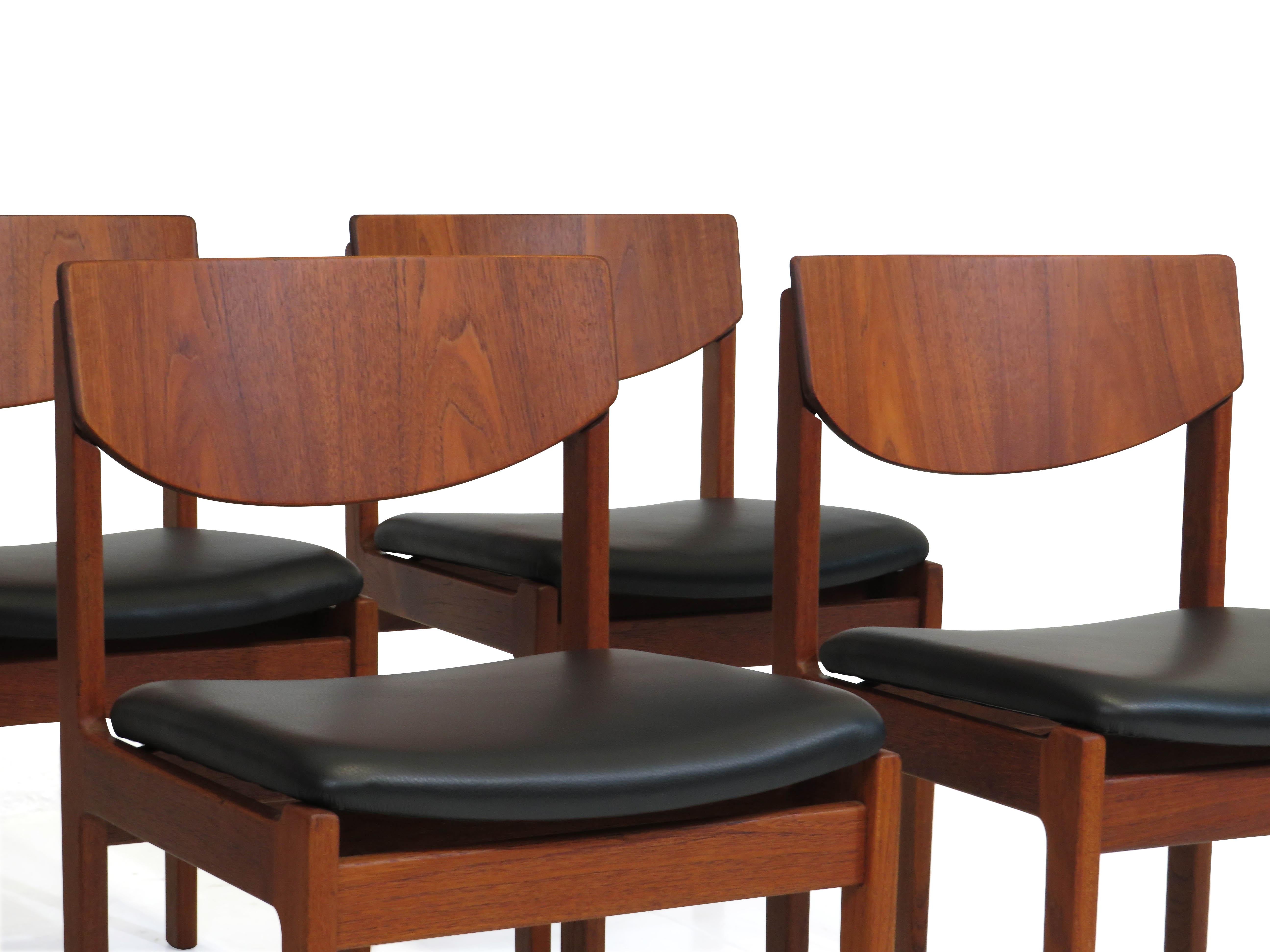 20th Century Danish Teak Dining Chairs in New Black Leather For Sale