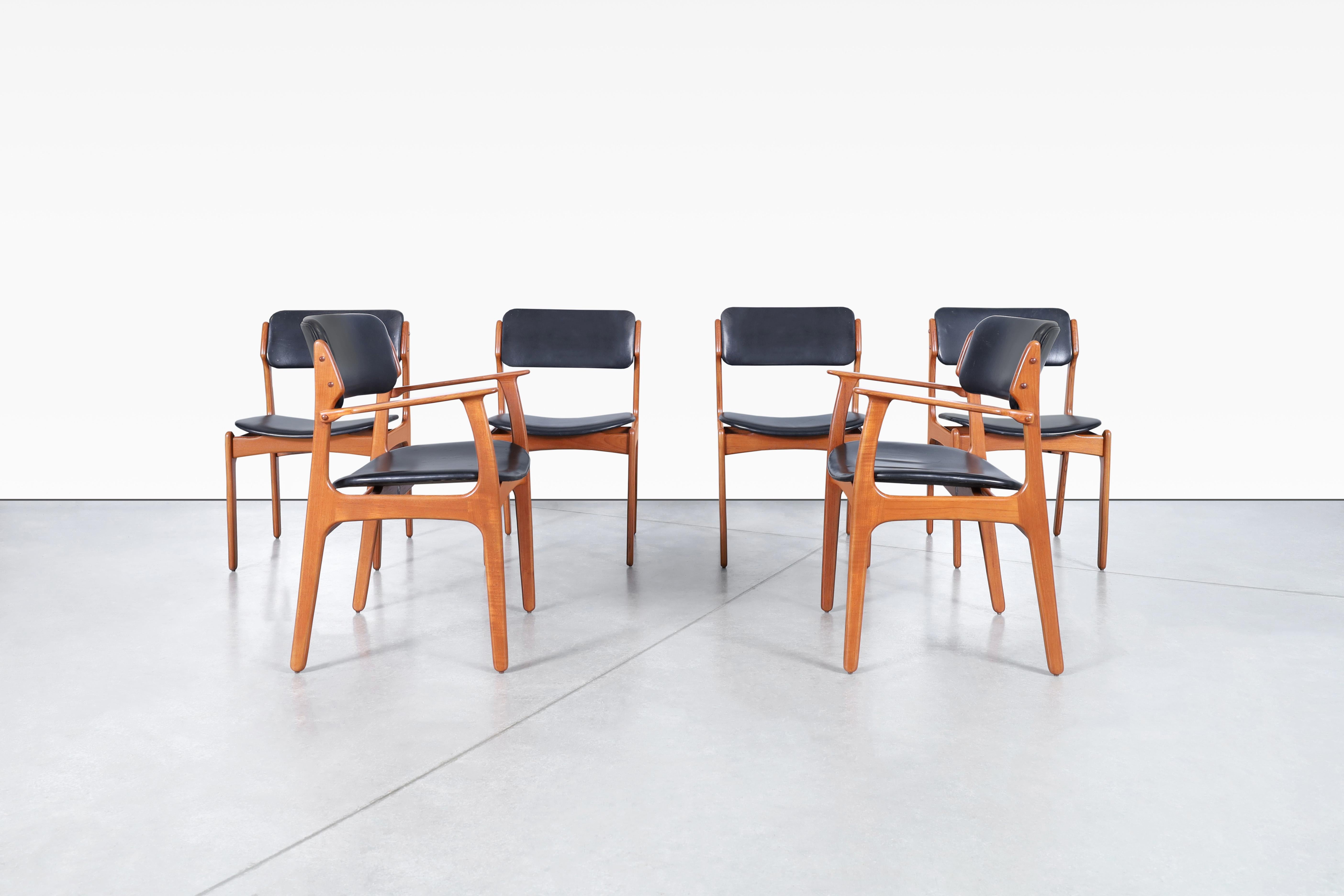 Mid-Century Modern Danish Teak Dining Chairs Model OD-49 by Erik Buch for Oddense Maskinsnedkeri For Sale