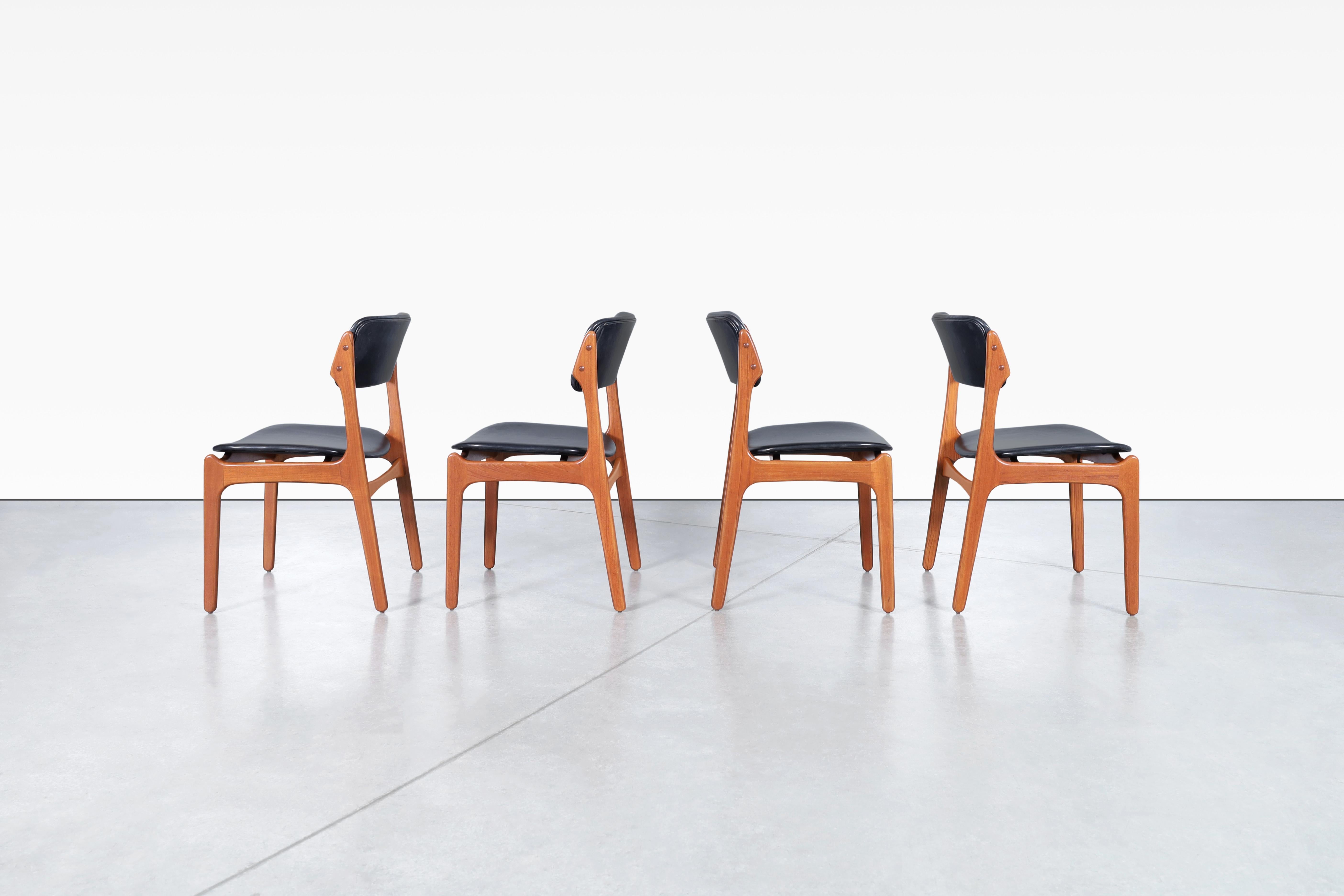 Danish Teak Dining Chairs Model OD-49 by Erik Buch for Oddense Maskinsnedkeri For Sale 1