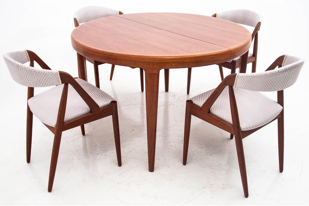 Dining set, Denmark, 1960s

Very good condition of the set. After professional restoration of the wood, the chairs are upholstered with a new fabric.

Chairs by Kai Kristiansen, model 31.

Dimensions: height 75 cm, width 50 cm

Table