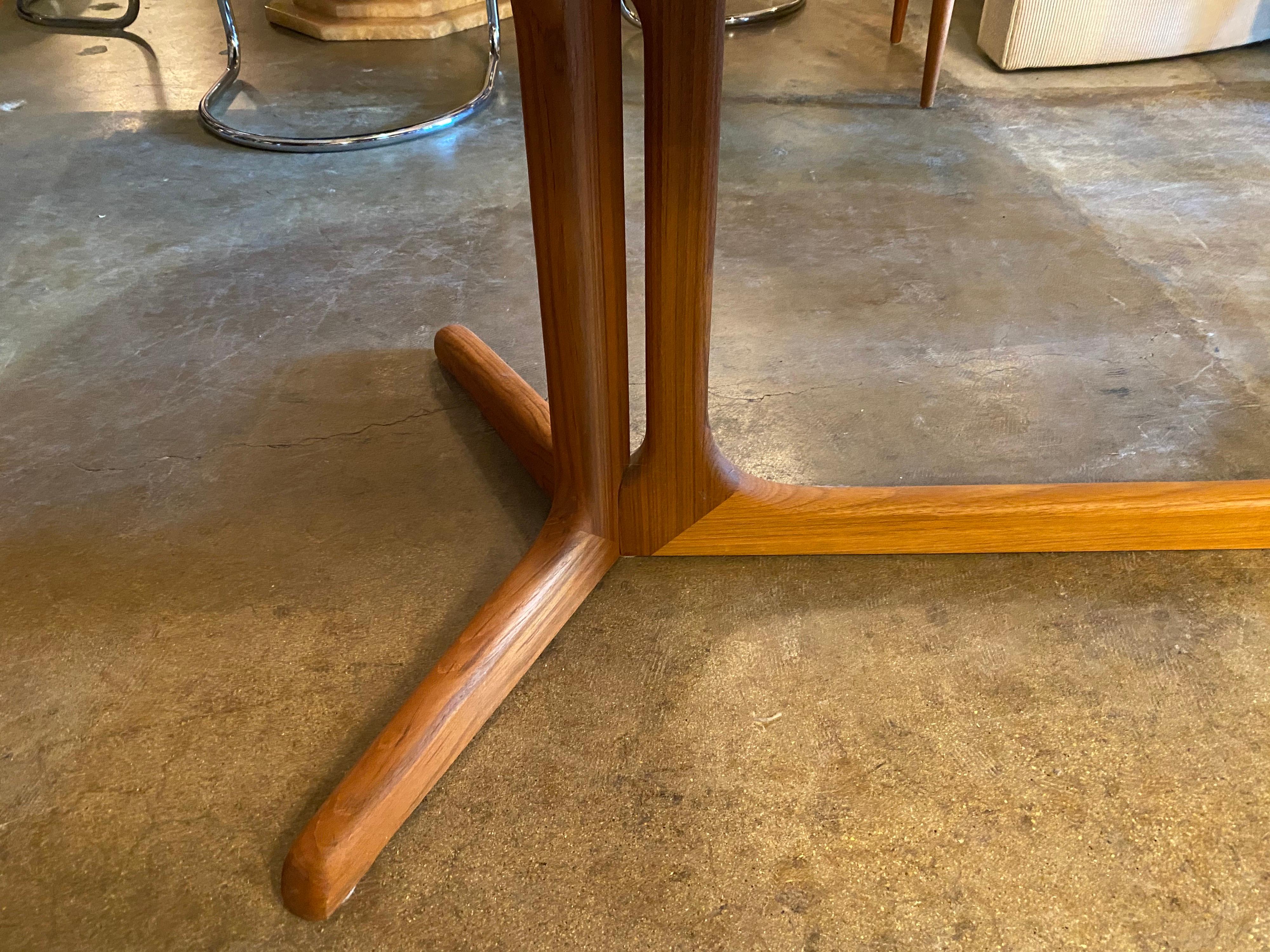 20th Century Danish Teak Dining Table with Two Leaves