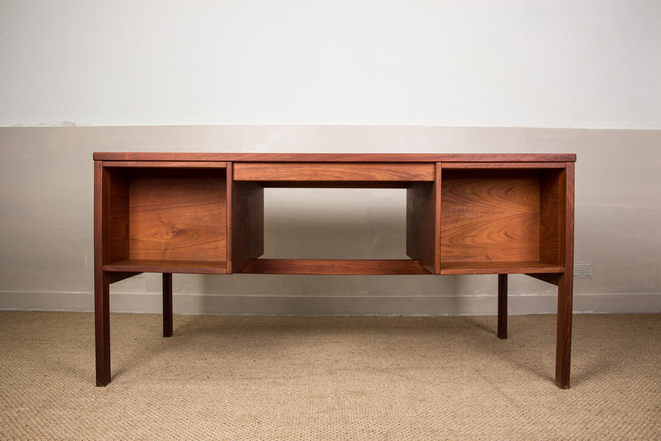 Danish Teak Double Sided Desk with 6 Drawers, 1960s, Modernist Design 9