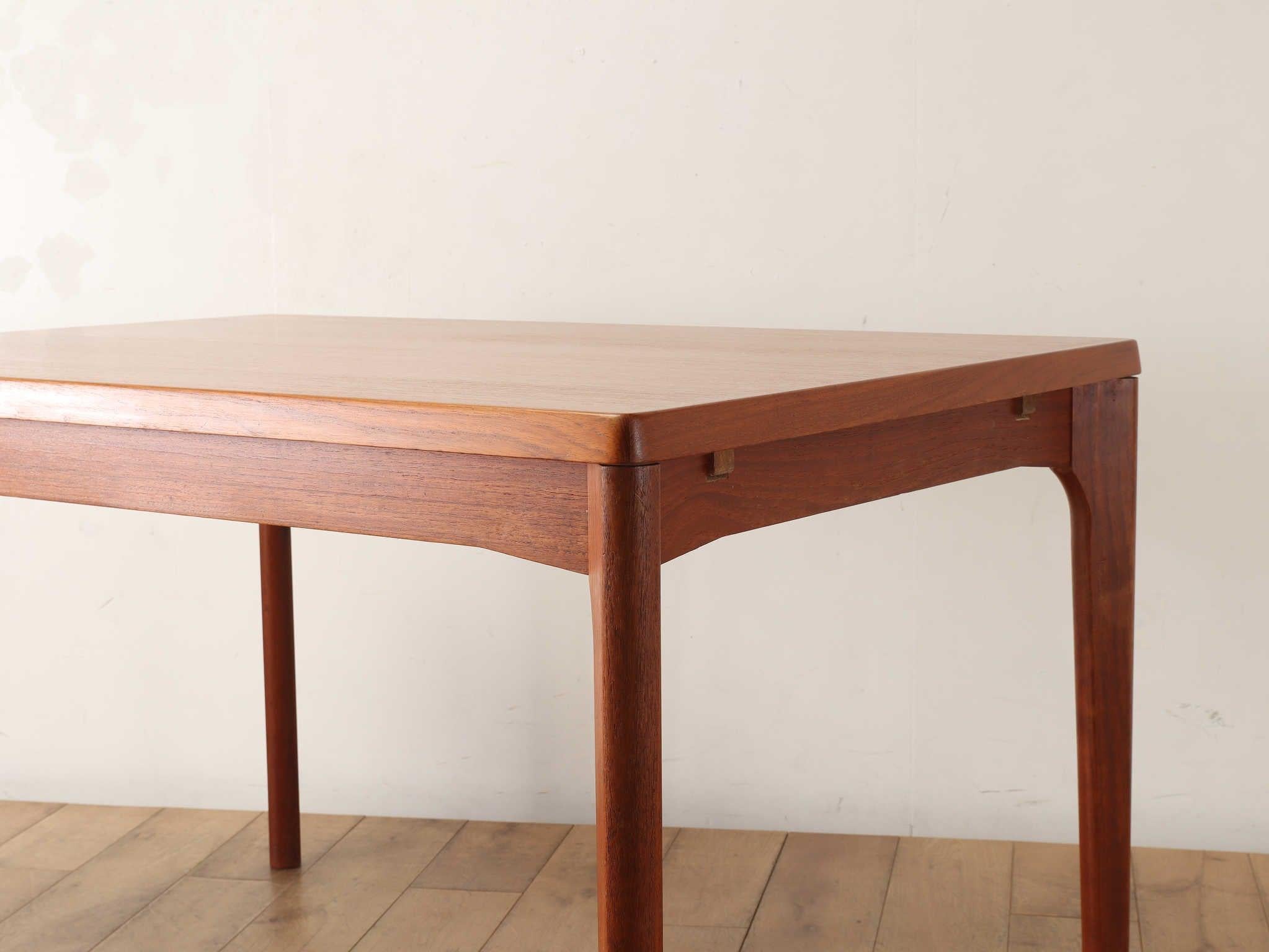 Danish Teak Draw Leaf Dining Table by Henning Kjærnulf 15