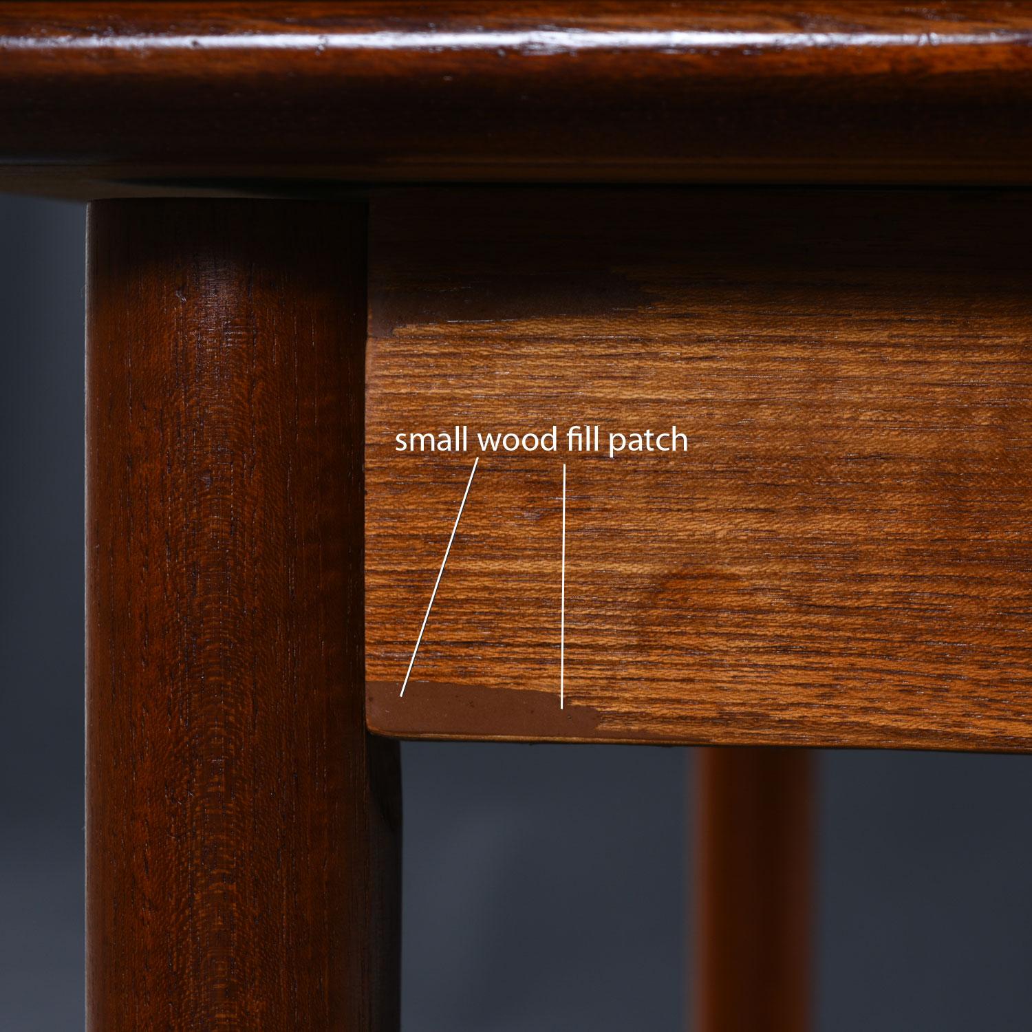 Tavolo da pranzo allungabile in teak danese con ante a cassetto 6