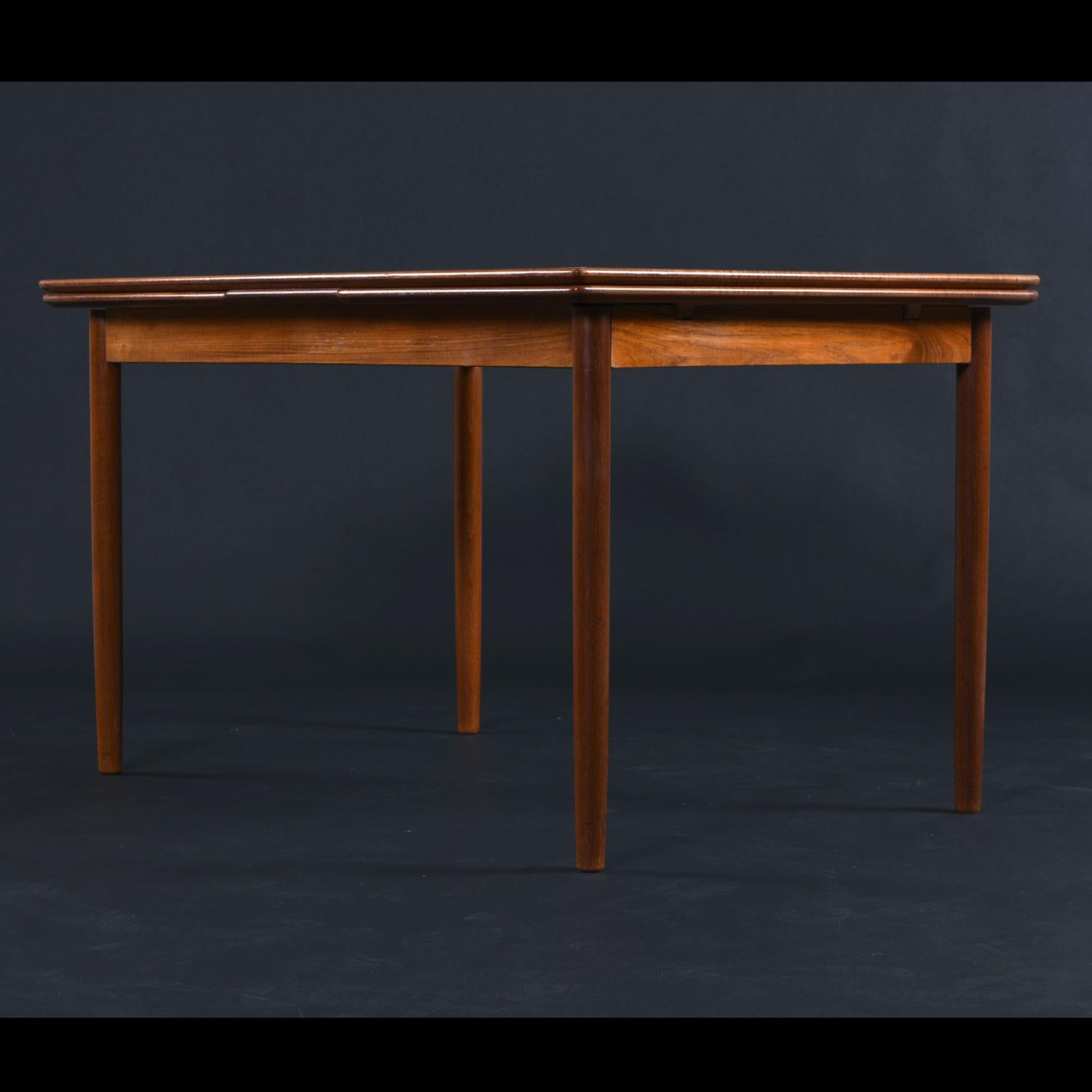 Scandinavian Modern Danish Teak Draw Leaf Expanding Dining Table