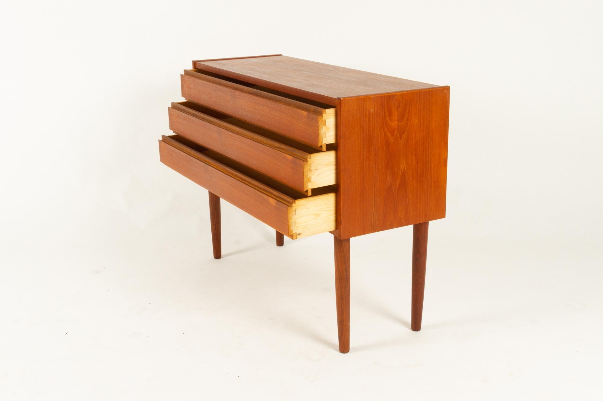 Danish Teak Dresser, 1960s 3