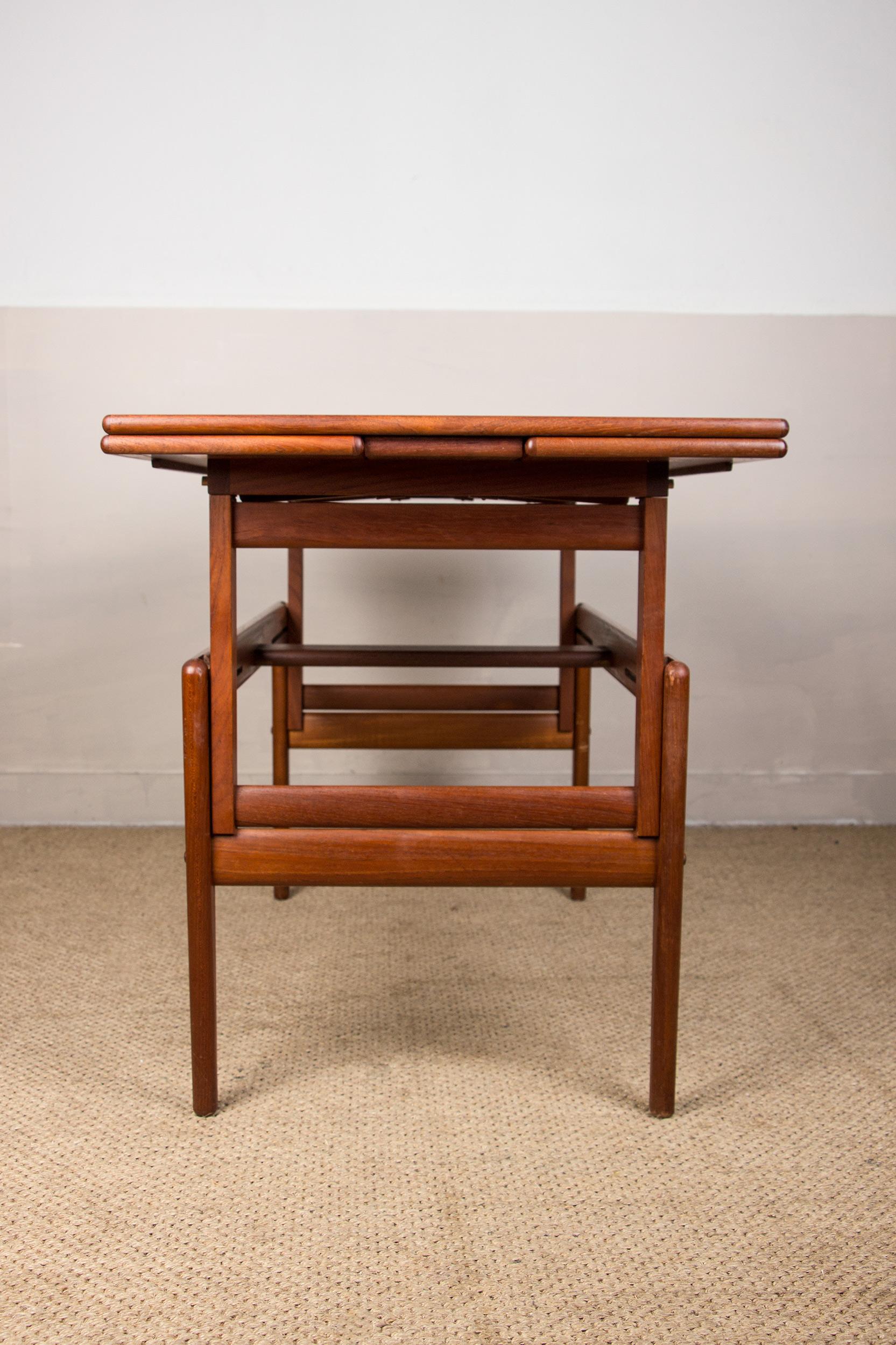 Danish Teak Elevator Table with Height Adjustment from Kai Kristiansen, 1960s 6