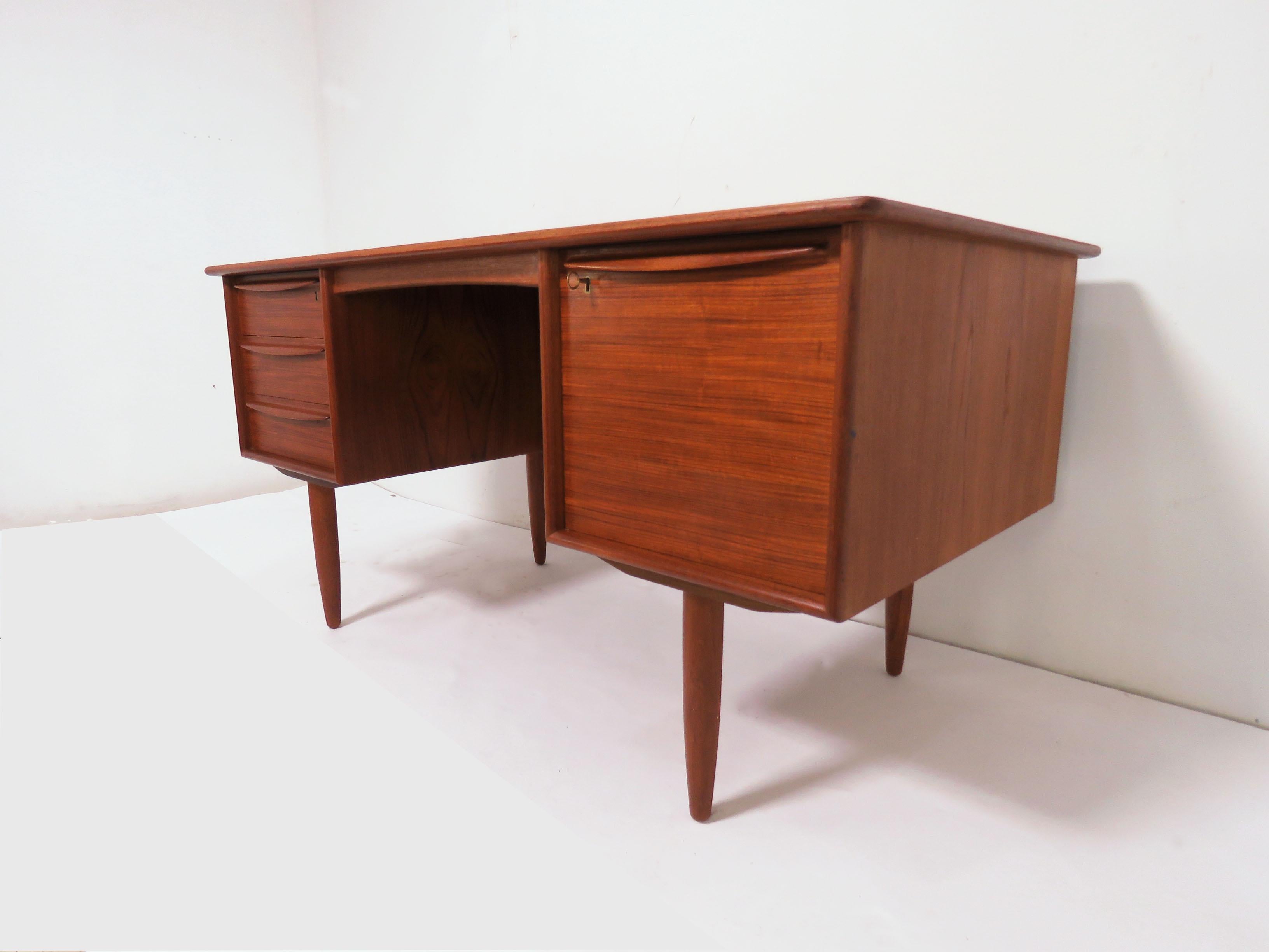 Danish Teak Executive Desk by Falster, circa 1960s In Good Condition In Peabody, MA