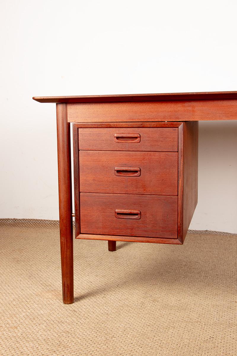 Danish teak executive desk by Gunnar Nielsen Tibergaard 1960. For Sale 6