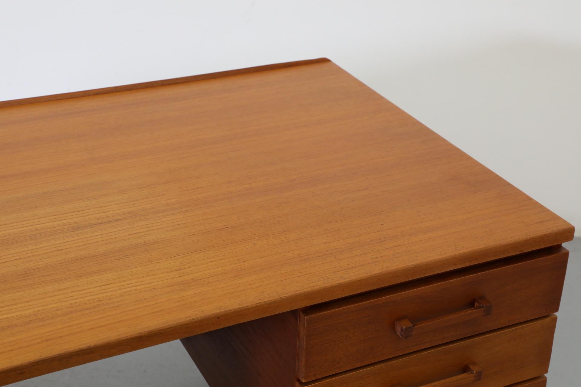 Danish Teak Executive Desk by Henning Jensen & Torben Valeur for Dyrlund 6