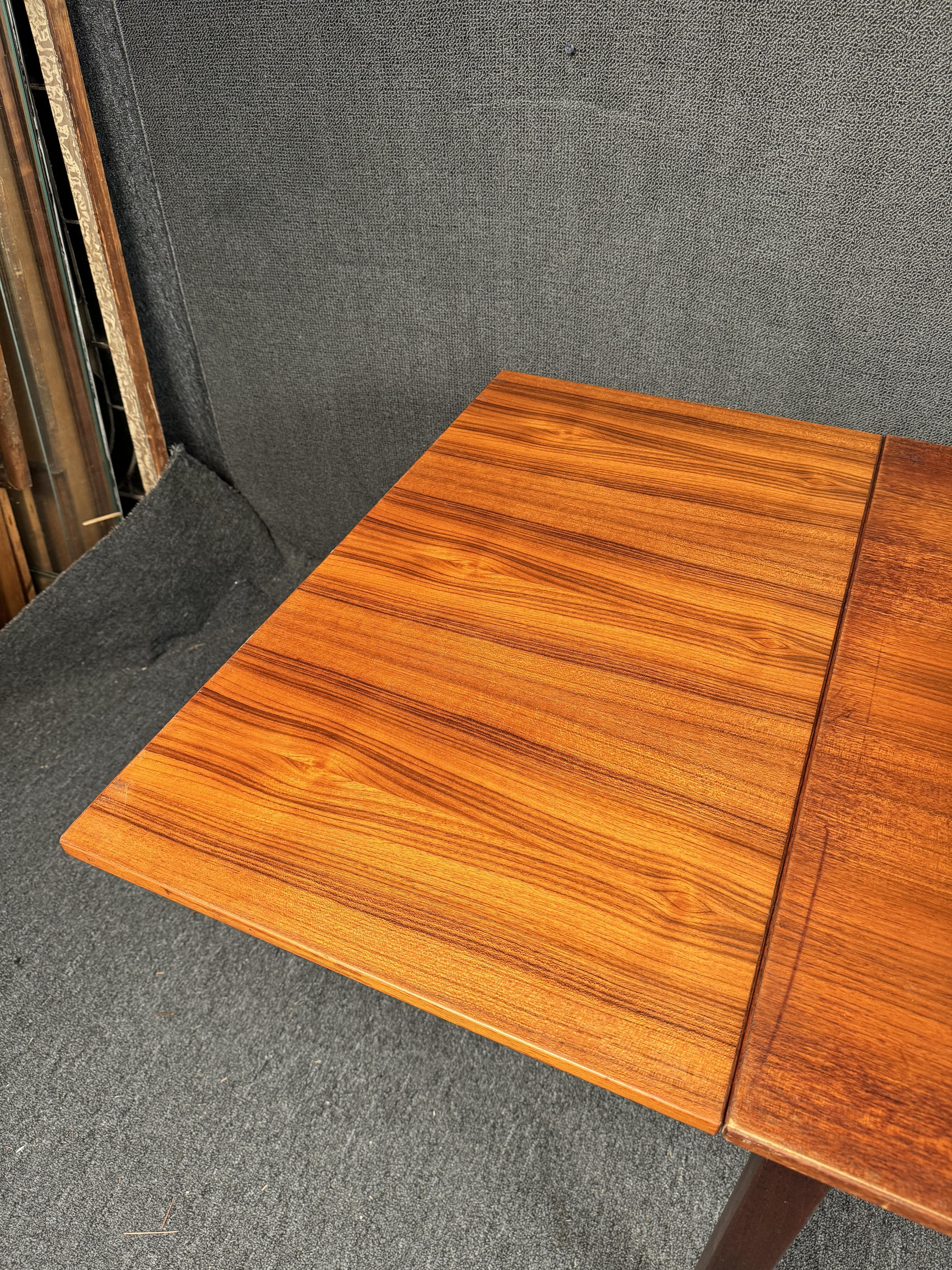 Dänischer Expansion-Esstisch aus Teakholz von BRDR Furbo im Angebot 1