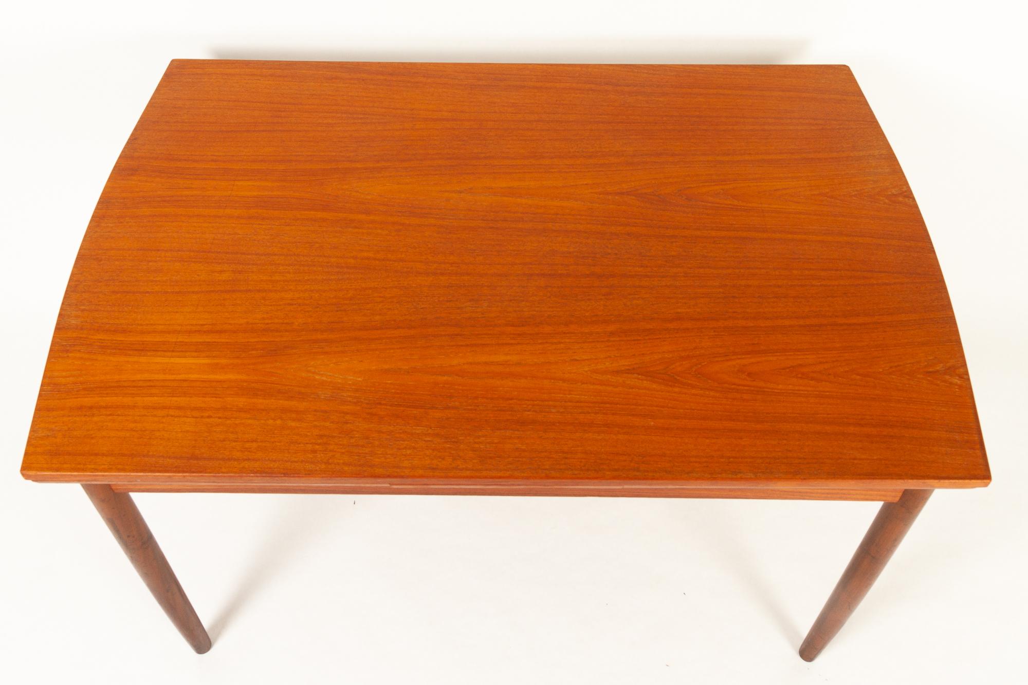 Danish Teak Extendable Dining Table, 1960s In Fair Condition In Asaa, DK