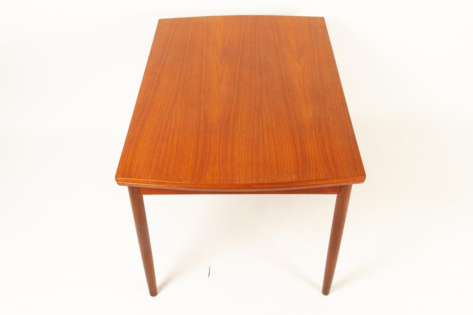 Danish Teak Extendable Dining Table, 1960s 1