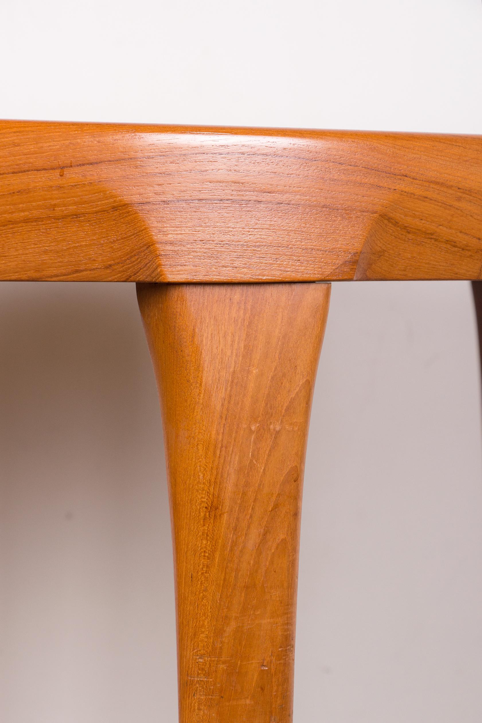 Mesa de comedor extensible danesa de teca, Ib Kofod-Larsen para Faarup Mobelfabrik 1960 en venta 3