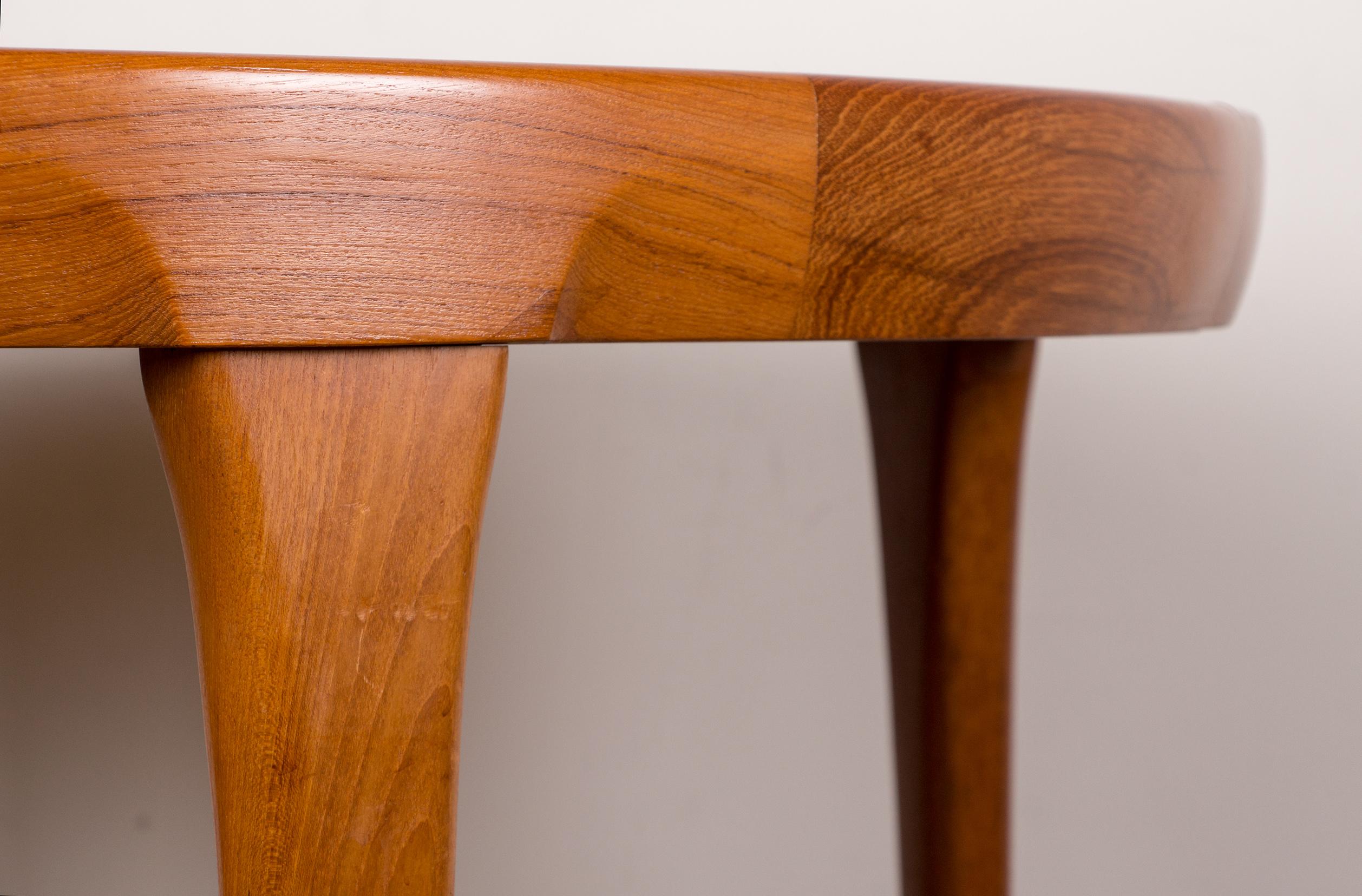 Mesa de comedor extensible danesa de teca, Ib Kofod-Larsen para Faarup Mobelfabrik 1960 en venta 4