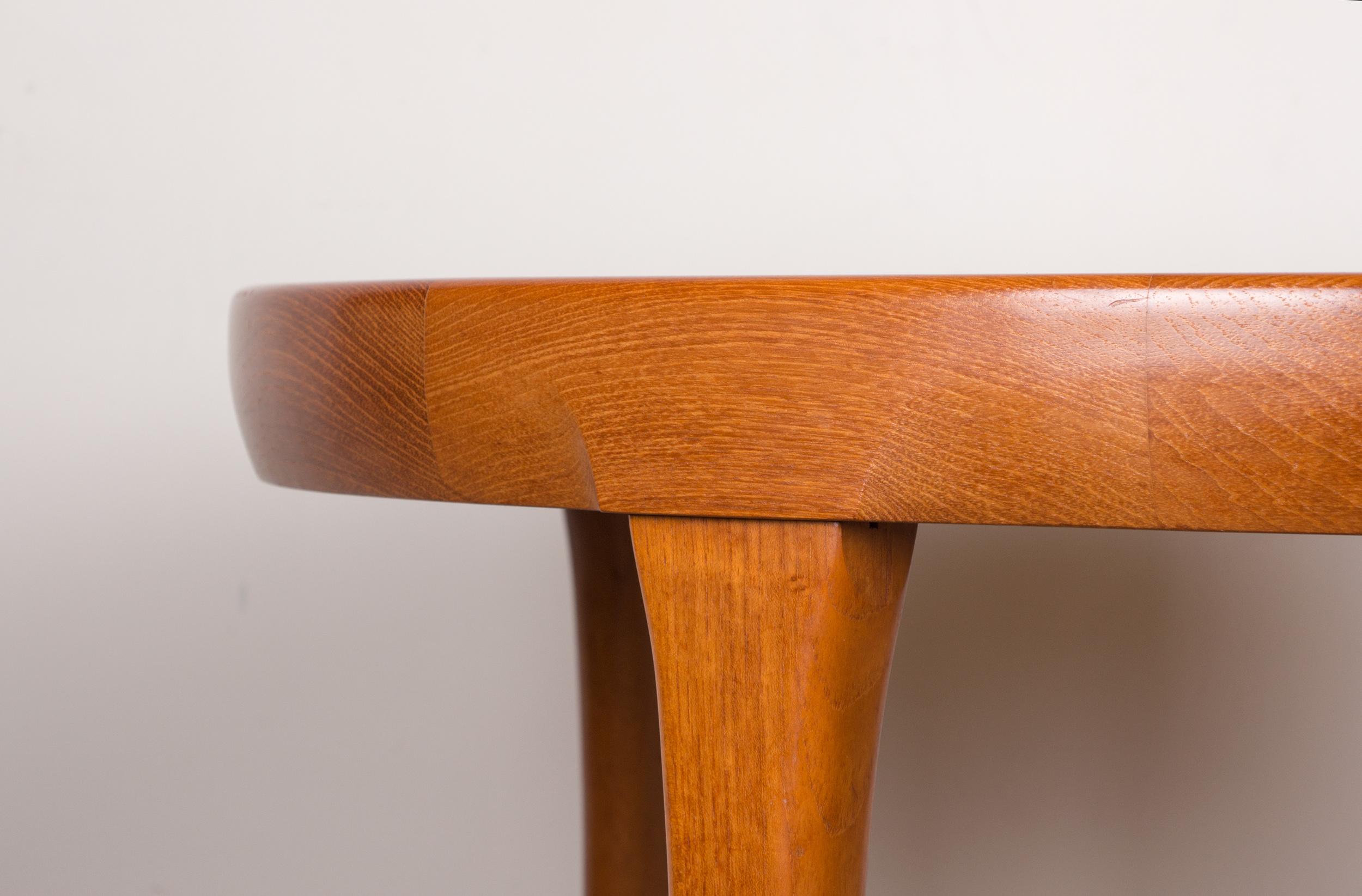 Mesa de comedor extensible danesa de teca, Ib Kofod-Larsen para Faarup Mobelfabrik 1960 en Excelente estado para la venta en JOINVILLE-LE-PONT, FR