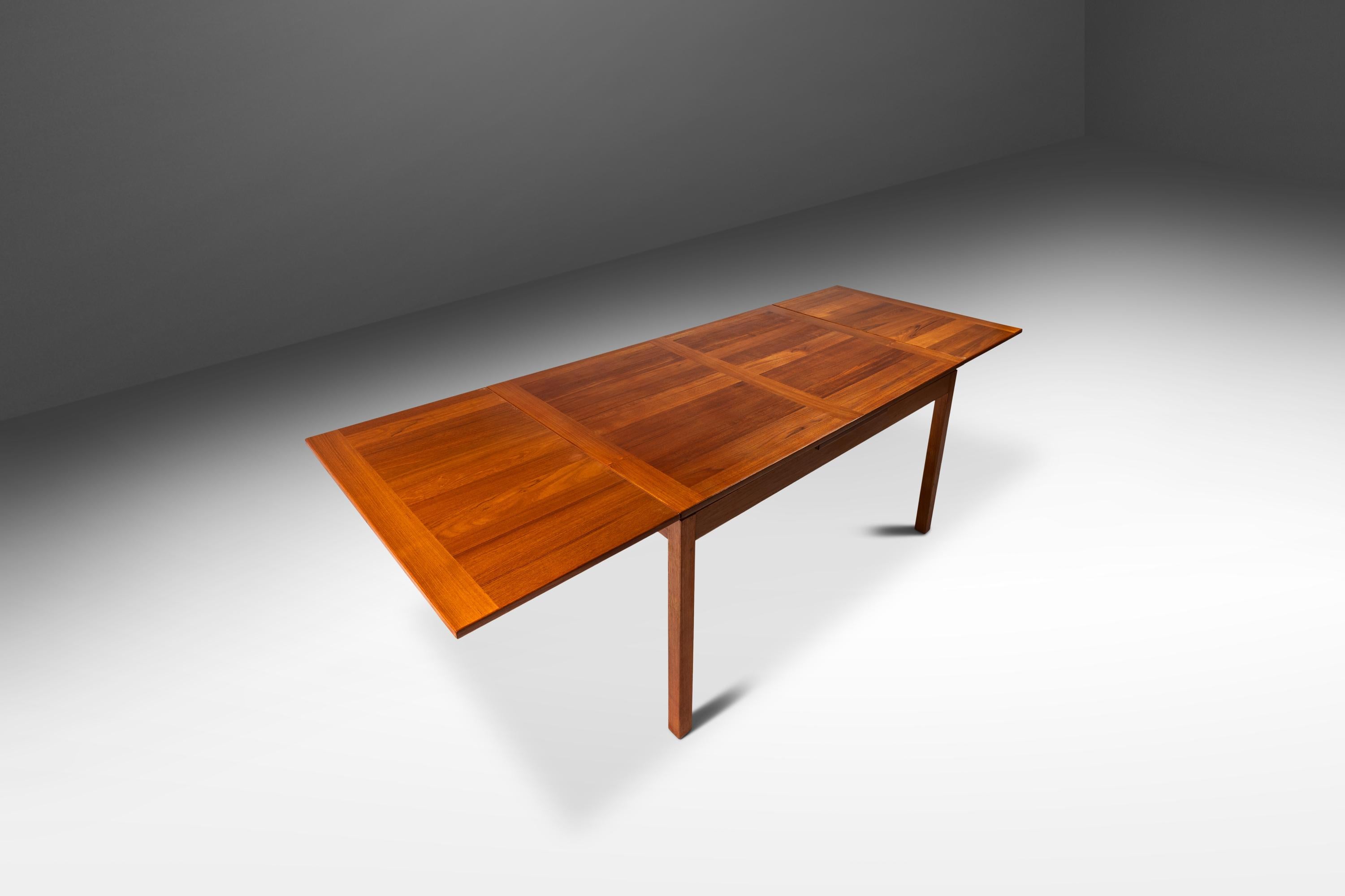 Late 20th Century Danish Teak Extension Dining Table with Stow-in-Table Leaves, Denmark, c. 1970s