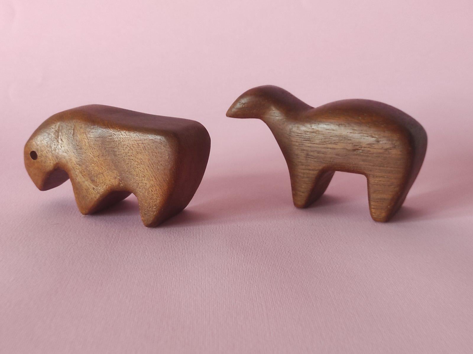 Dänische Teakholzfiguren 1950er Jahre (Moderne der Mitte des Jahrhunderts) im Angebot