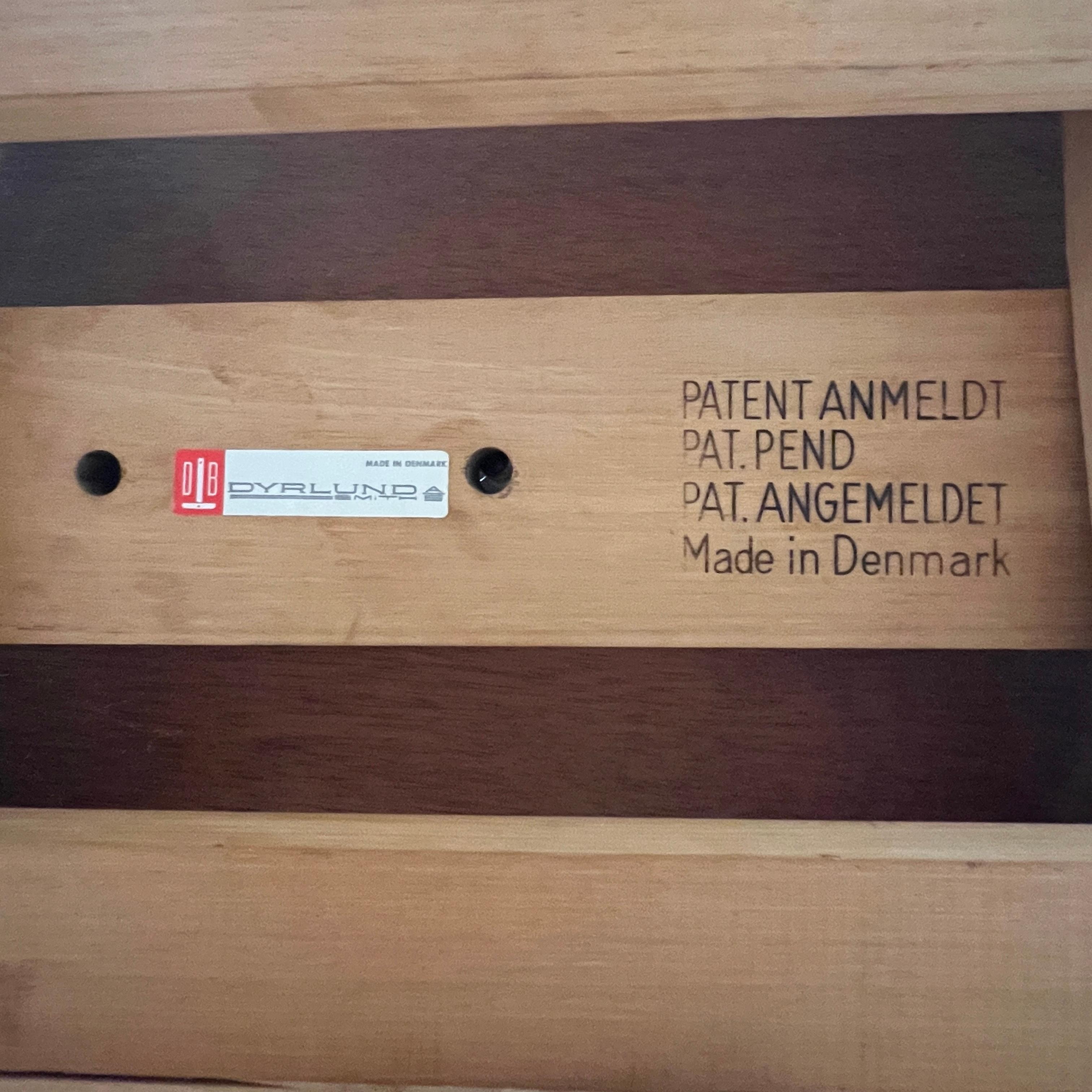 Dänischer Teakholz Klapptisch oder Lotus Esstisch von Dyrlund, CIRCA 1970er im Angebot 3