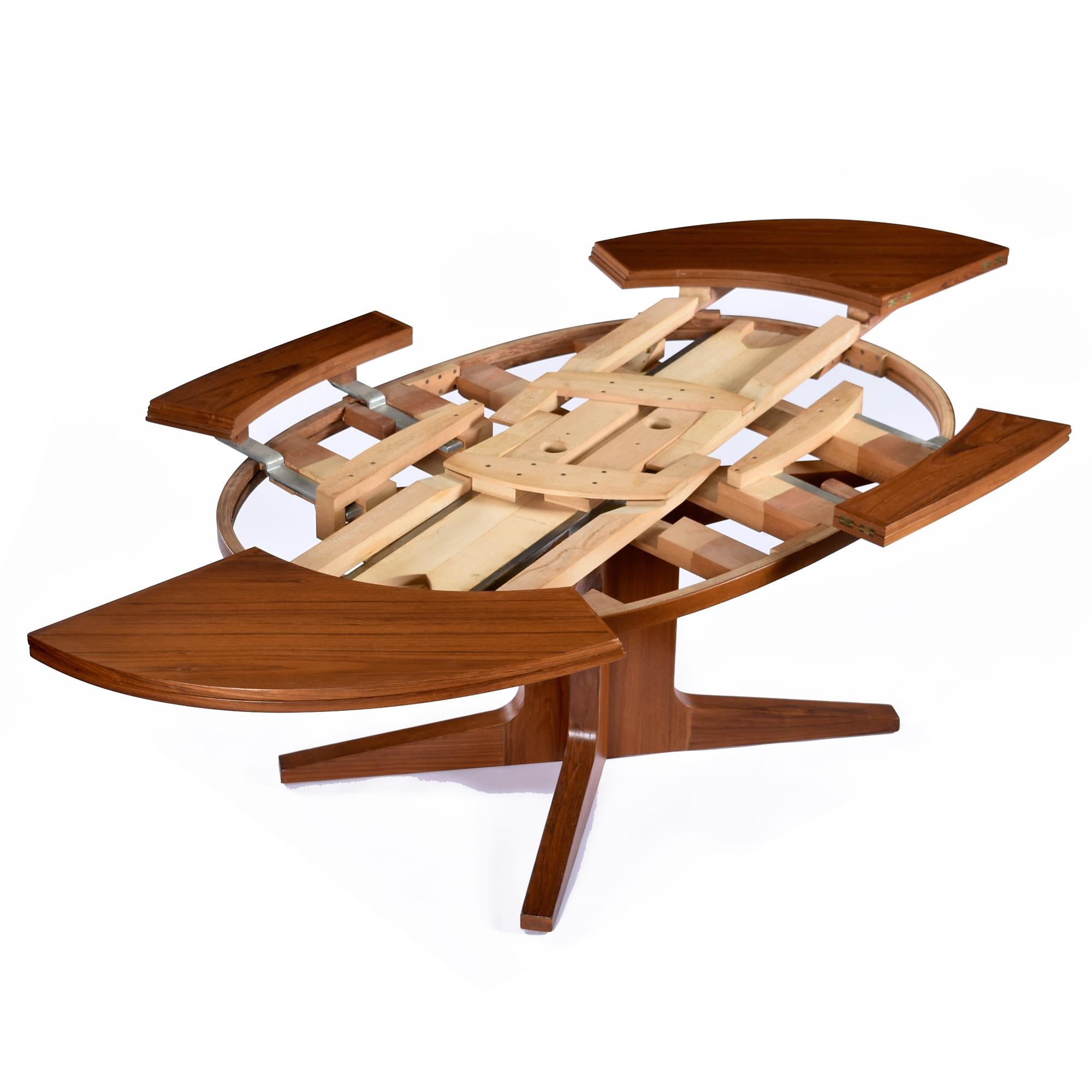 Mid-Century Modern Danish Teak Flip-Flap Oval Lotus Expanding Dining Table by Dyrlund For Sale