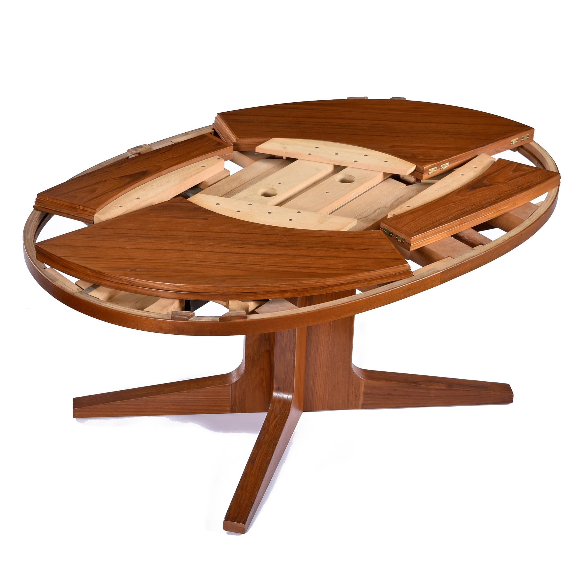 Danish Teak Flip-Flap Oval Lotus Expanding Dining Table by Dyrlund In Good Condition For Sale In Chattanooga, TN