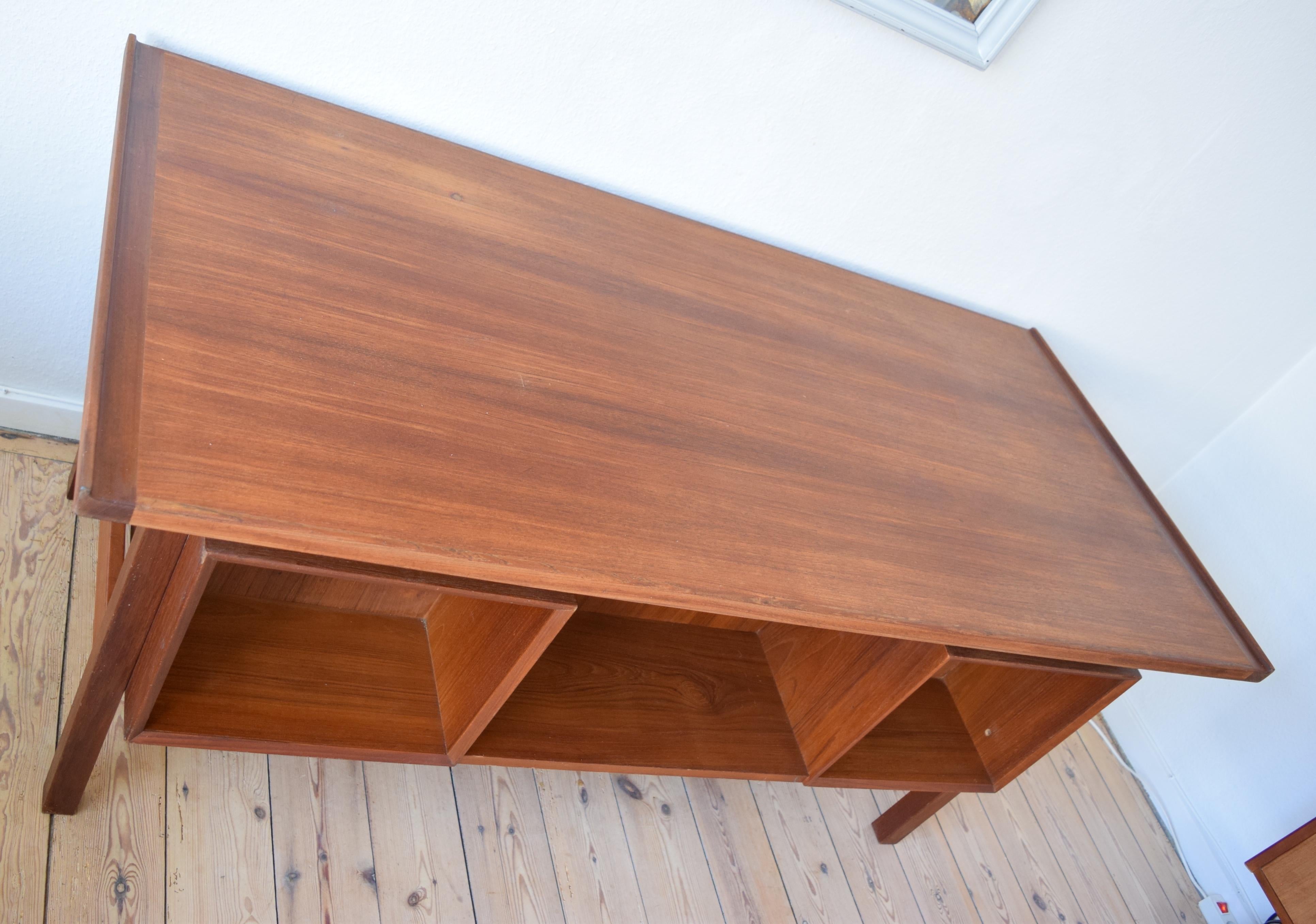 Danish Teak Floating Executive Desk, 1960s, Denmark 5