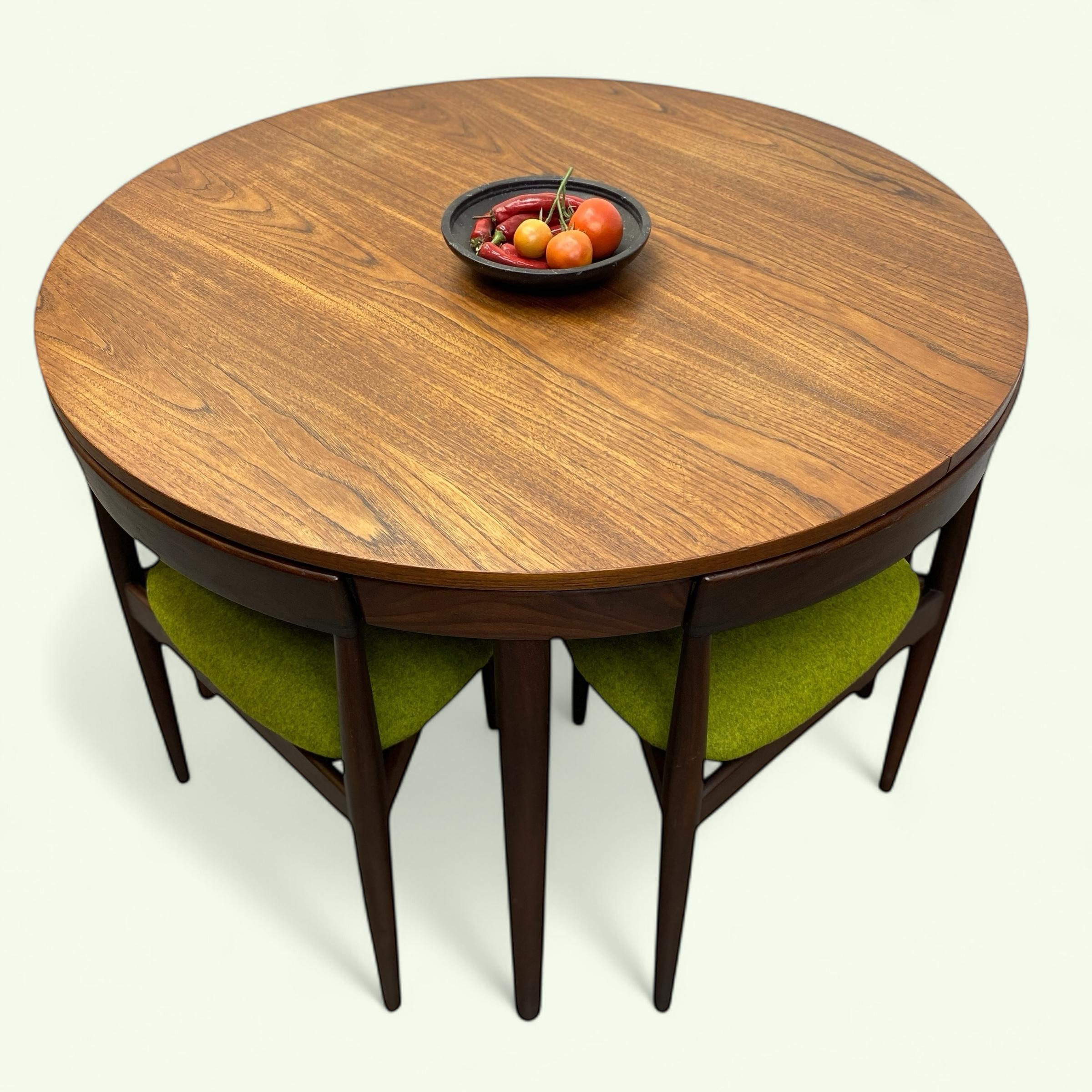Mid-Century Modern Danish Teak Hans Olsen Extending Dining Table & Chairs Frem Rojle For Sale