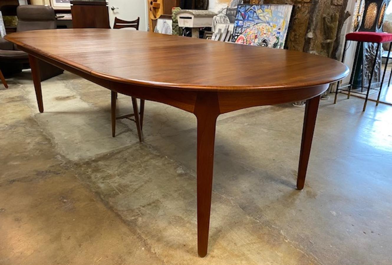 Danish Teak Henning Kjærnulf Extension Dining Table Model 62 for Sorø Stole 1