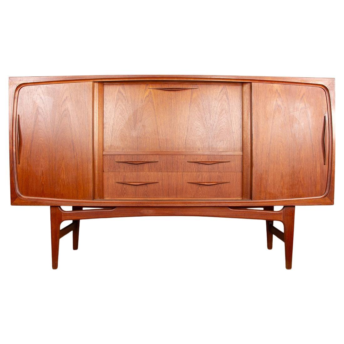 Dänisches Highboard aus Teakholz von Ærthoj Jensen und Mølholm Herning 1960er Jahre. im Angebot