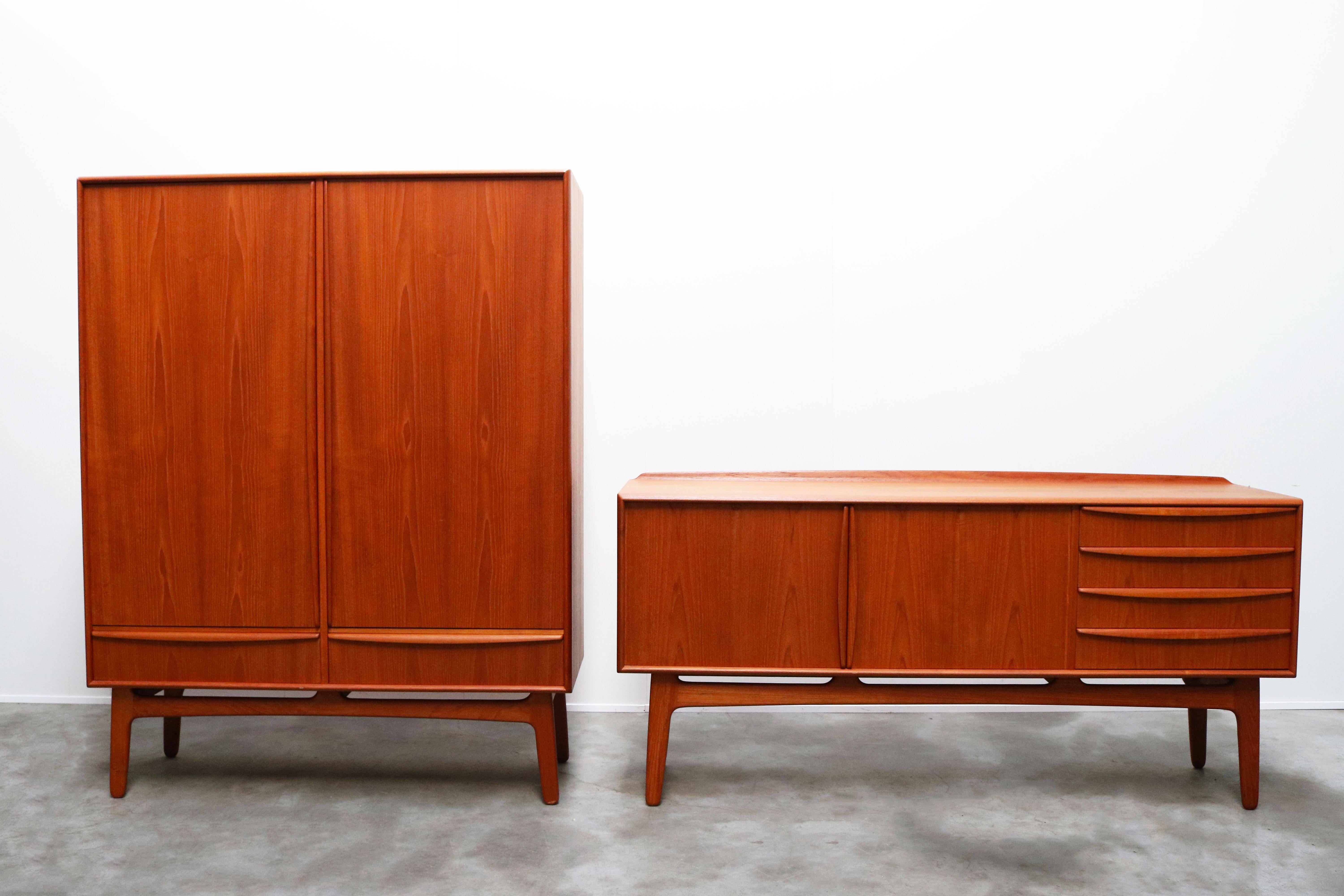 Danish Teak Highboard / Cabinet by Svend Aage Madsen for K. Knudsen & Son 1950s 7