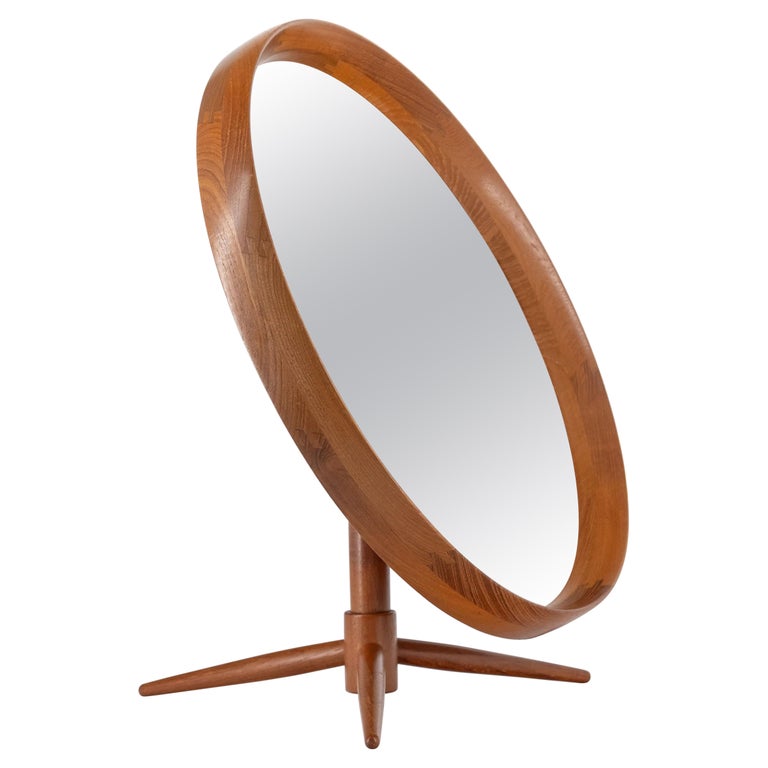Großer Tischspiegel aus dänischem Teakholz, Uno and Östen Kristiansson Manner, um 1960 im Angebot bei 1stDibs Deutschland