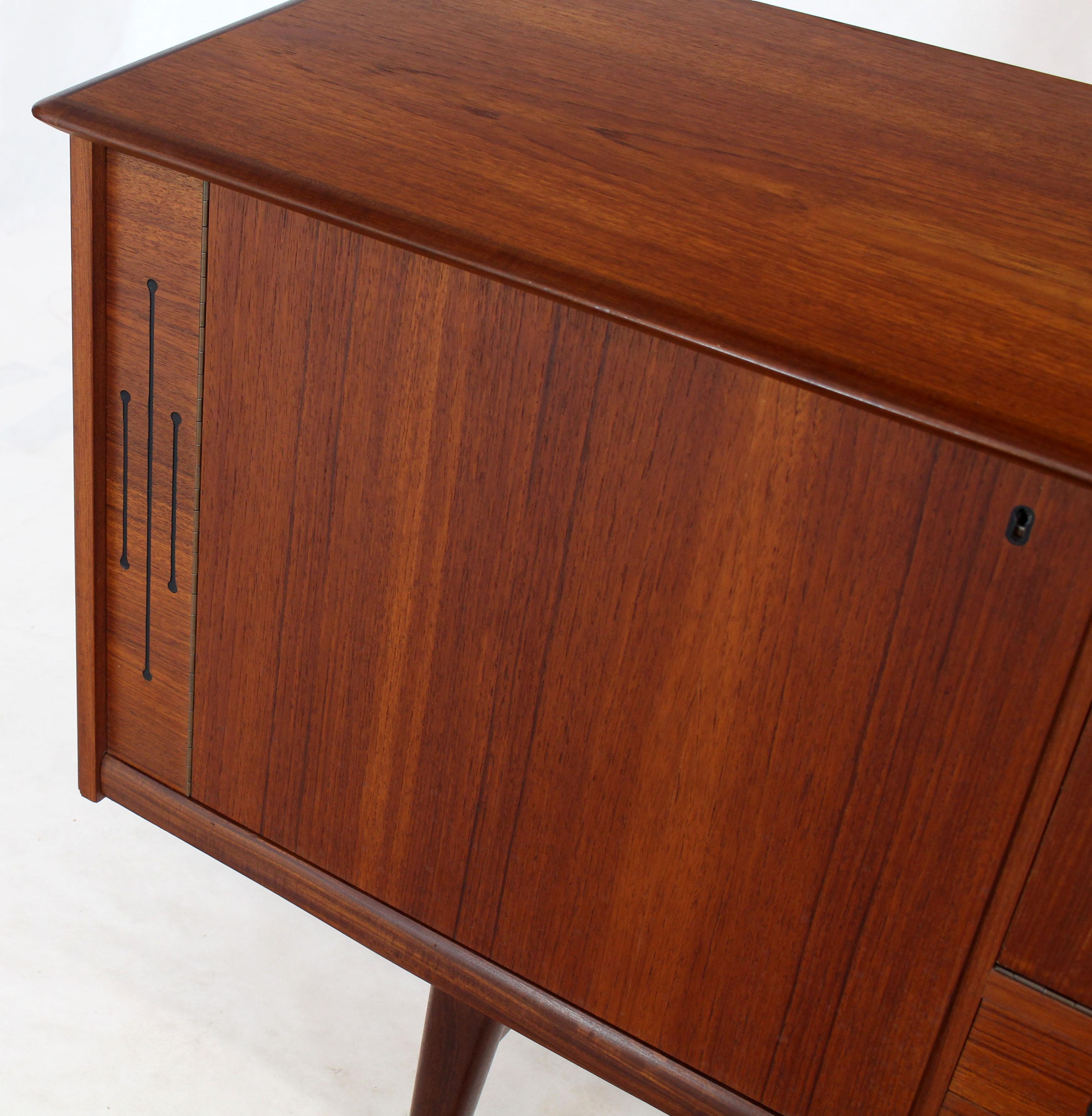 Danish Teak Long Sideboard Credenza with Art Deco Style Etched Glass Insert 2