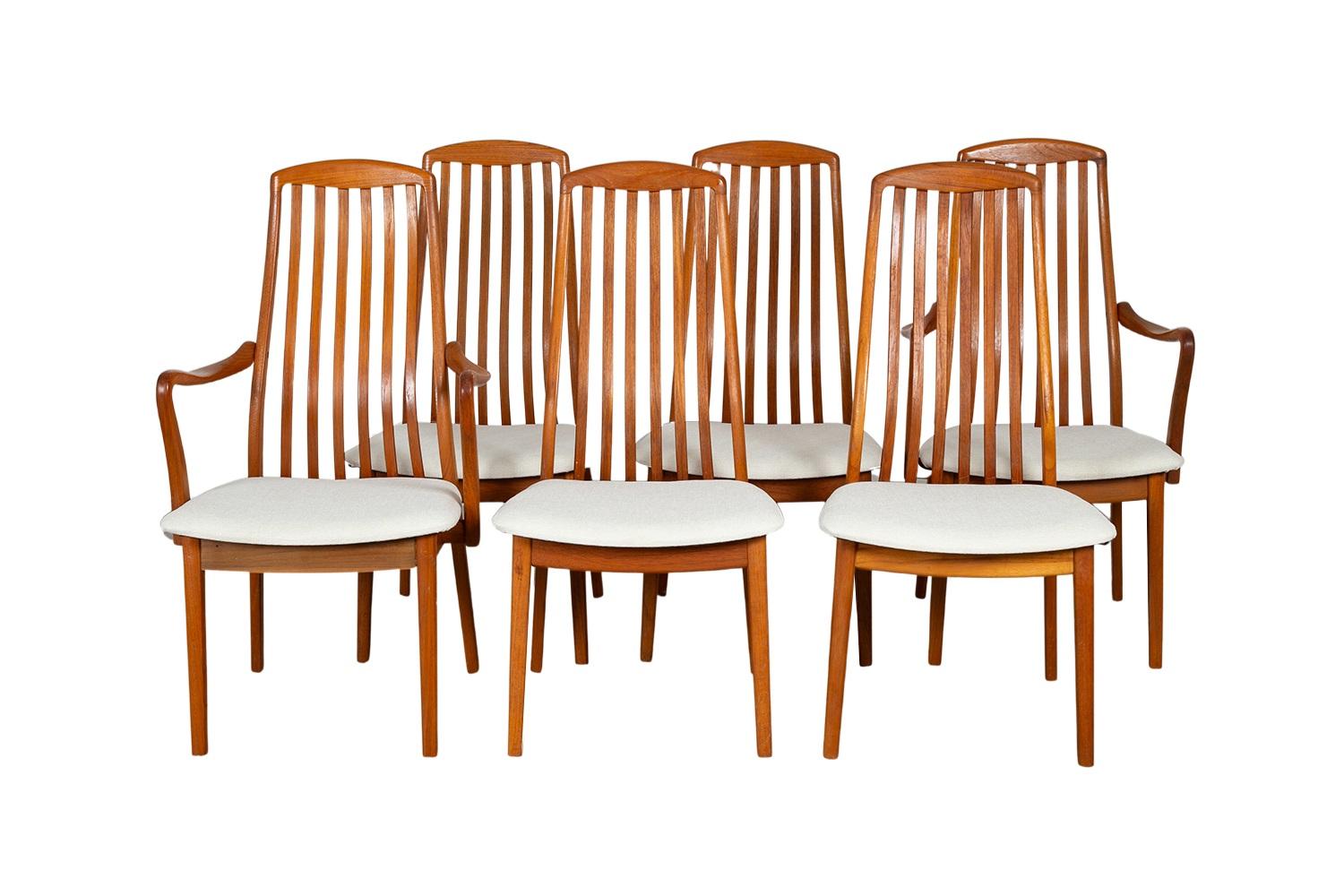 Set di 6 sedie da pranzo in teak danese di metà secolo in vendita 6