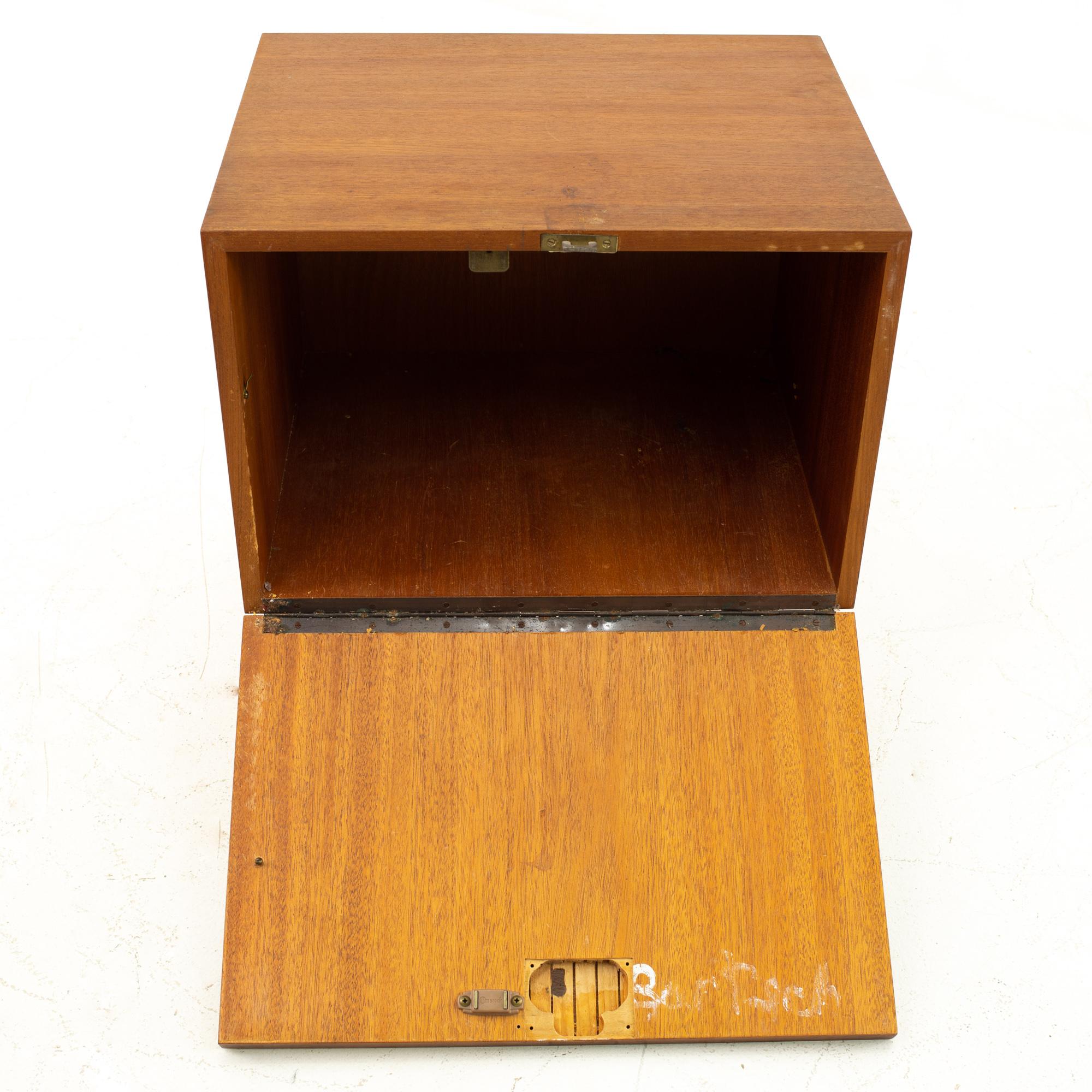 night stand holder