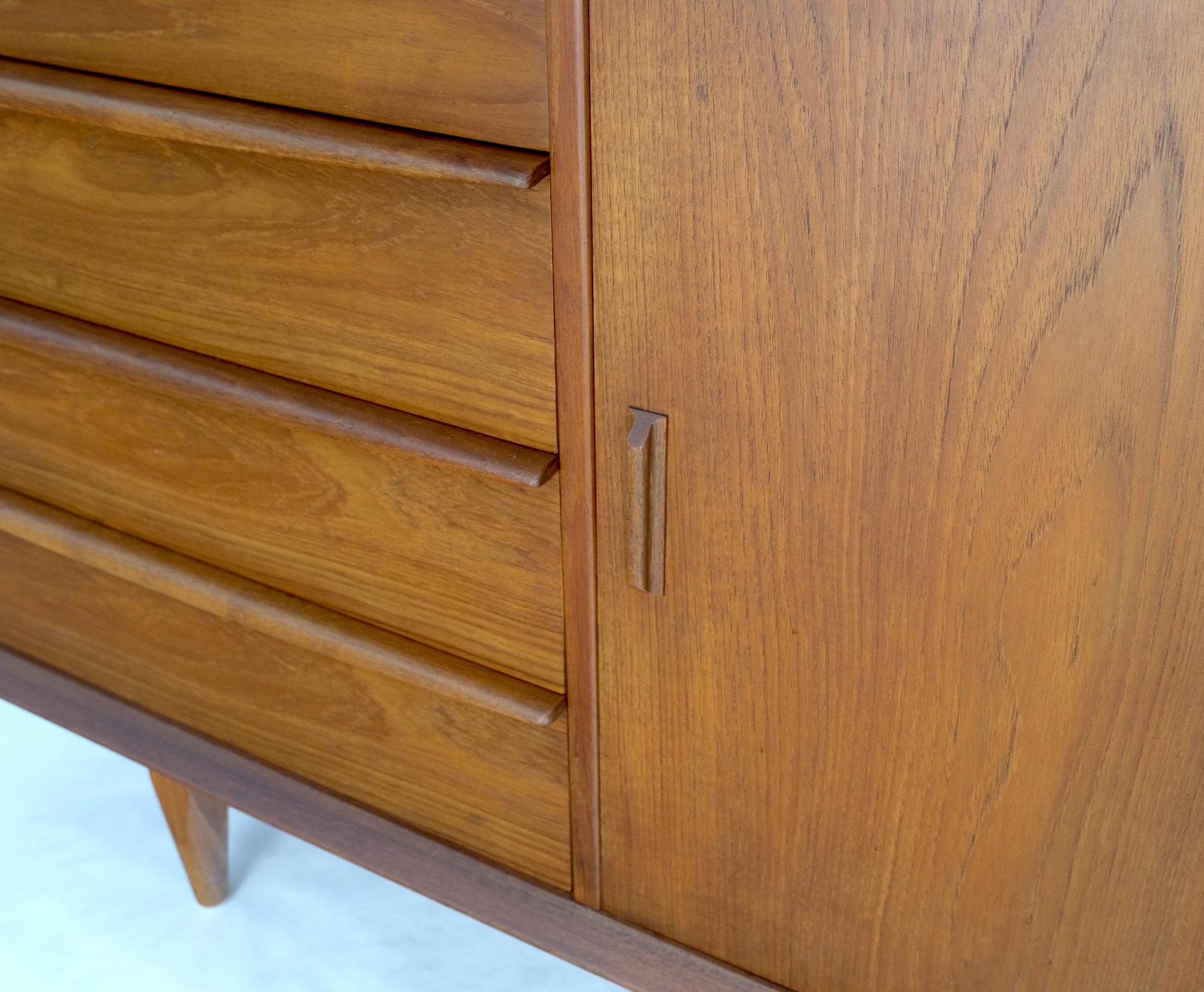 Danish Teak Mid-Century Modern 13 Drawers Long Credenza Dresser Sideboard MINT! For Sale 2