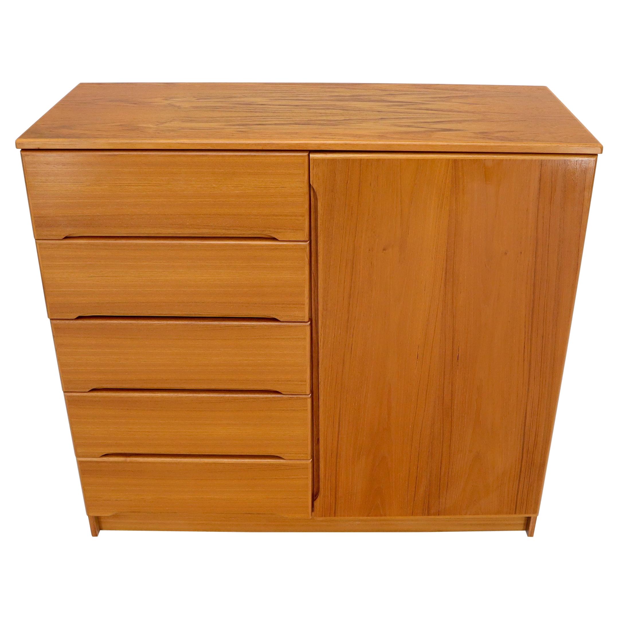 Danish Teak Mid-Century Modern Side by Side Chest of 5 Drawers Door Compartment