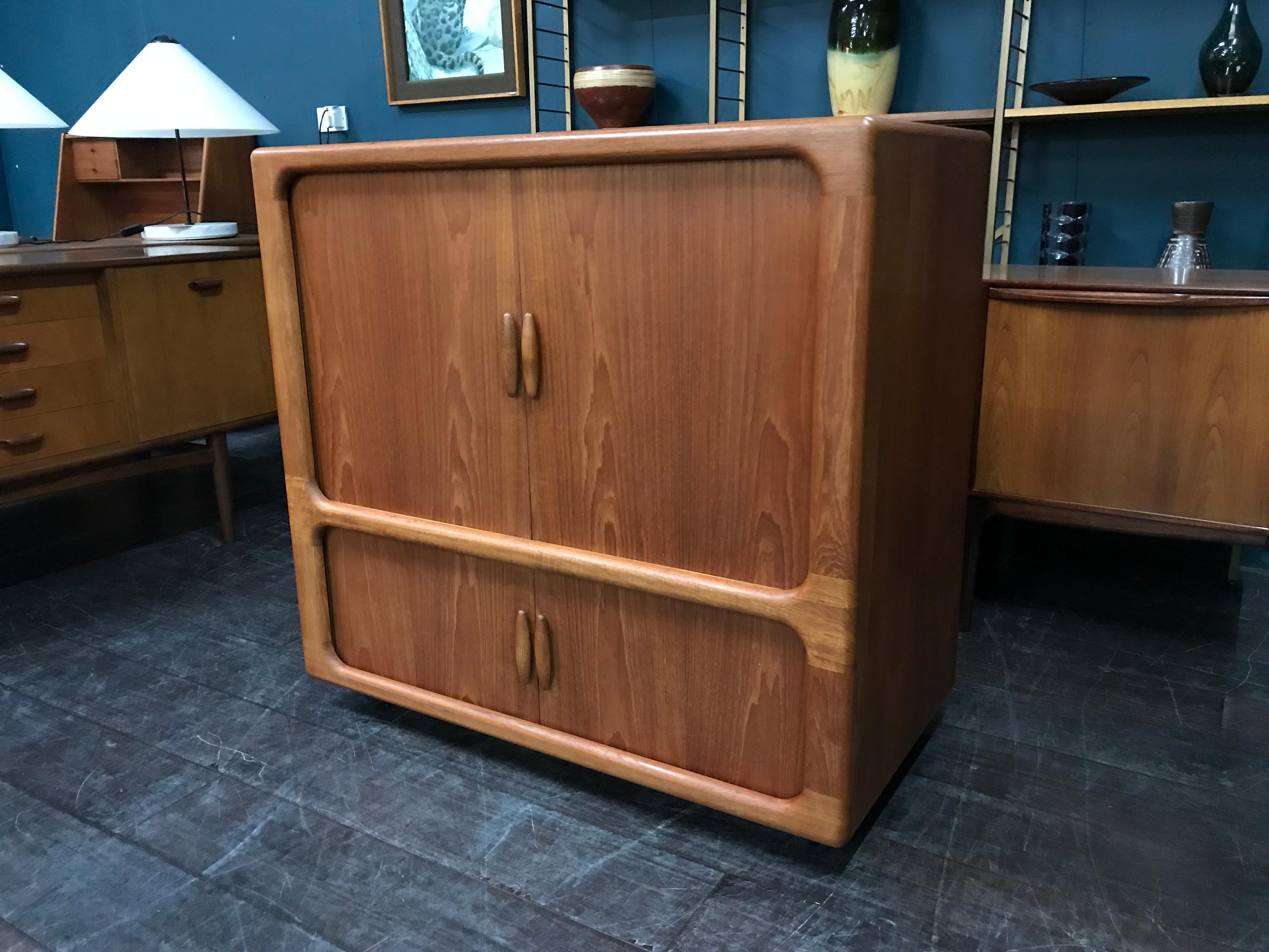 Danish Teak Midcentury Sideboard or Media Unit with Tambour Doors by Dyrlund For Sale 4