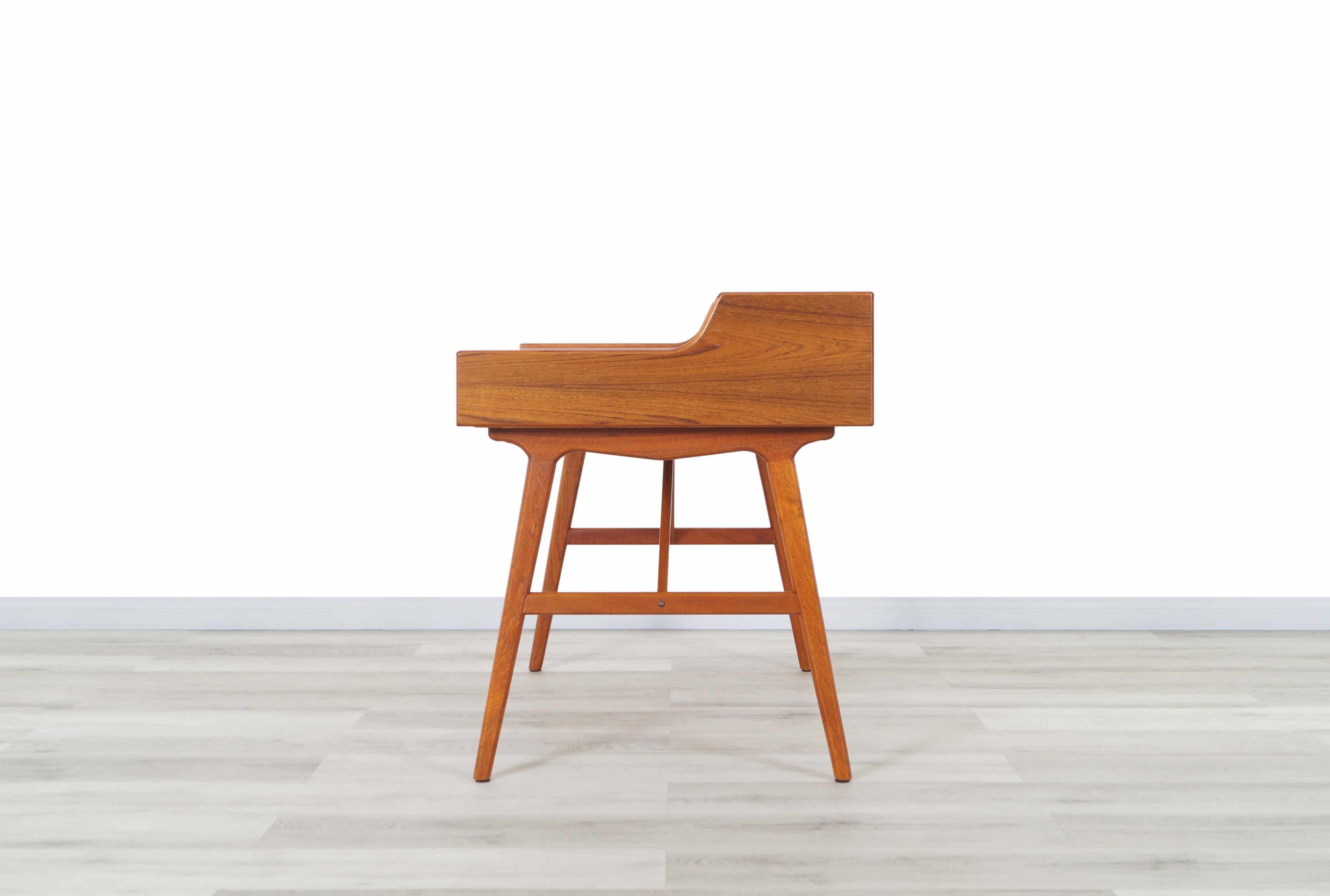 Danish Teak Model #64 Desk by Arne Wahl Iversen 6