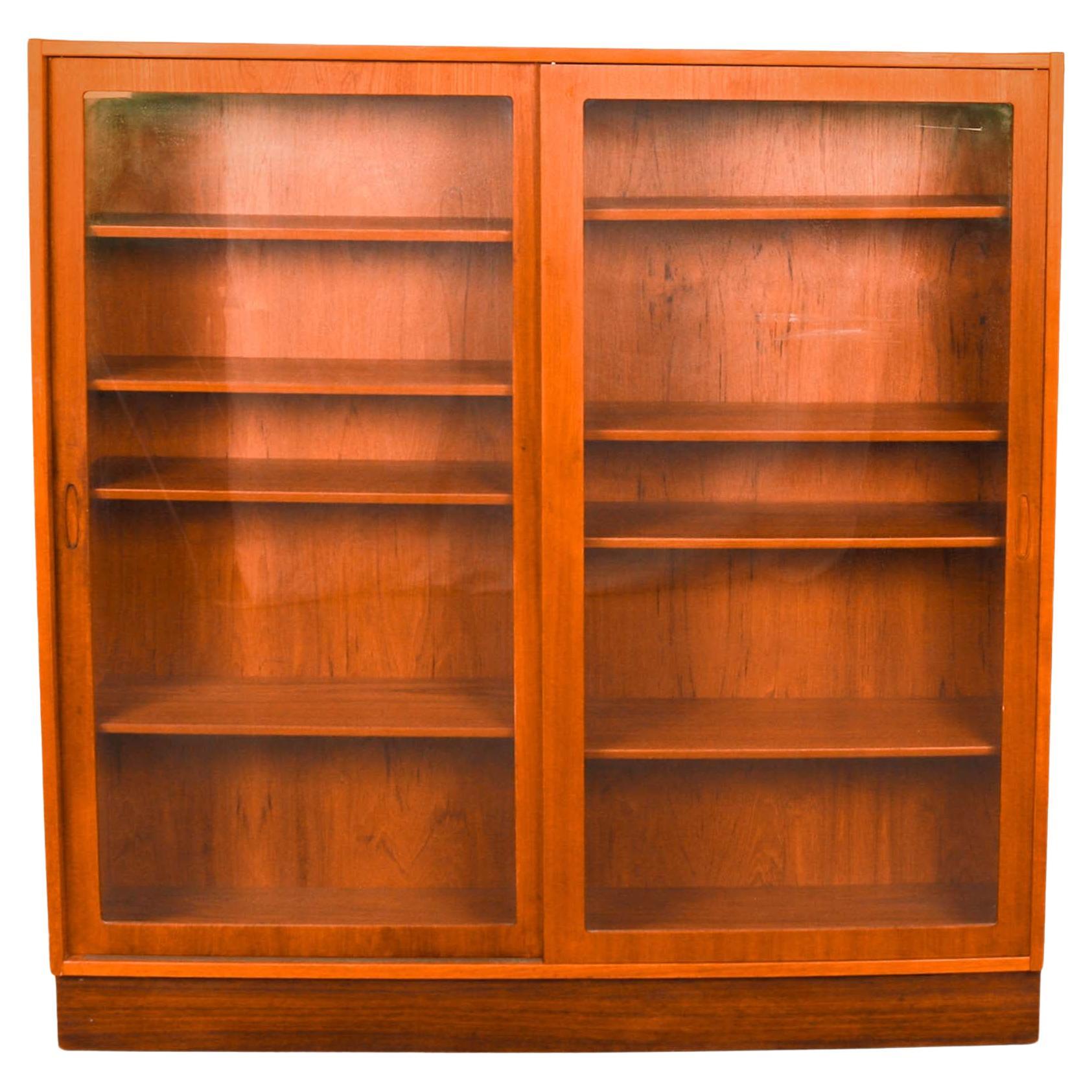 Danish Teak Modern Sliding Glass Door Double Bookcase en vente